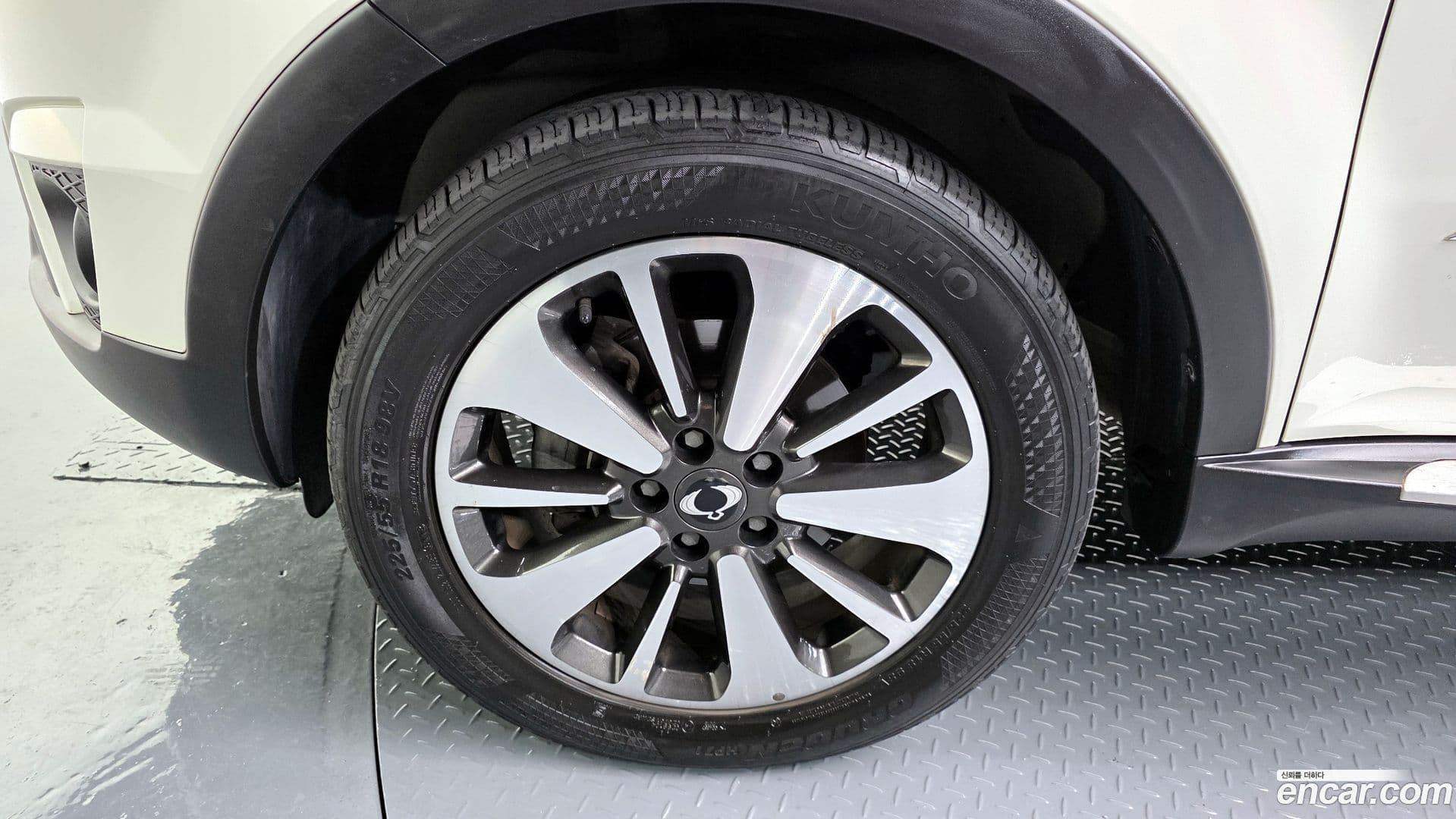 Main__Slider__Photo:KORANDO KG_Mobility_Ssangyong 2014.5-4