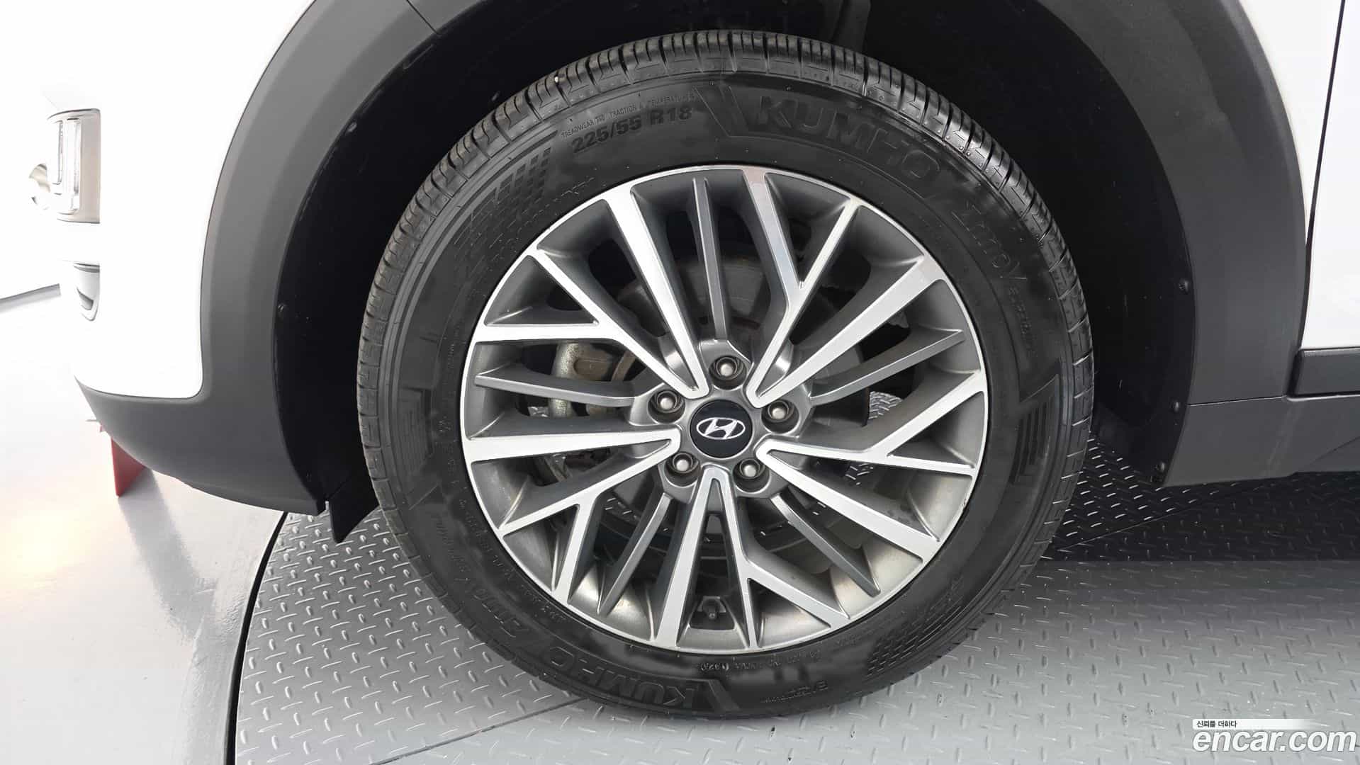 Tucson Hyundai 2019.6-OUTER-005