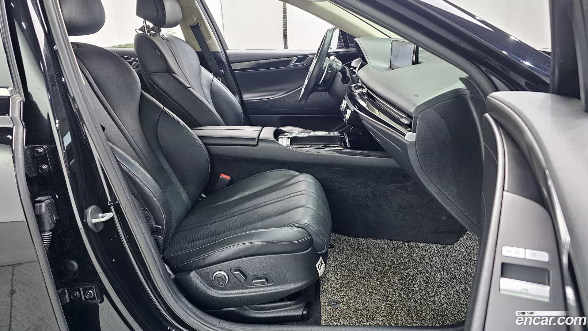 G80 Genesis 2021.2-OPTION-015