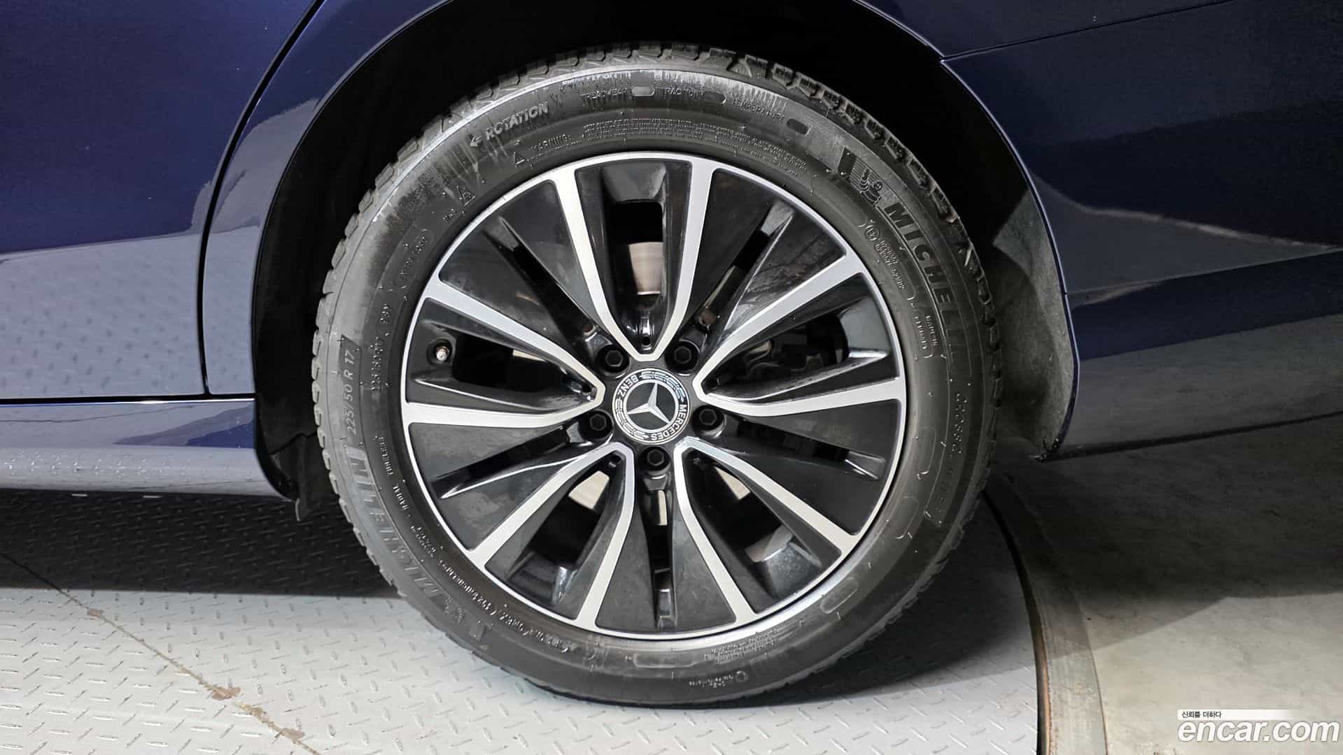 C-Class Mercedes-Benz 2019.11-OUTER-005