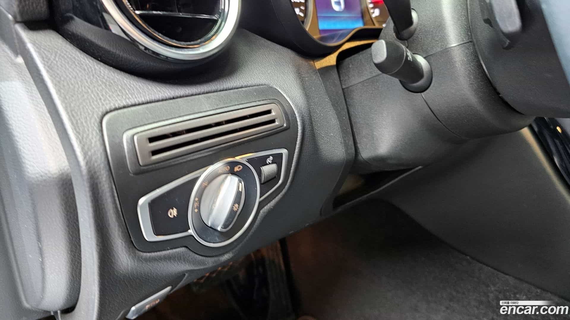 C-Class Mercedes-Benz 2019.11-OPTION-022