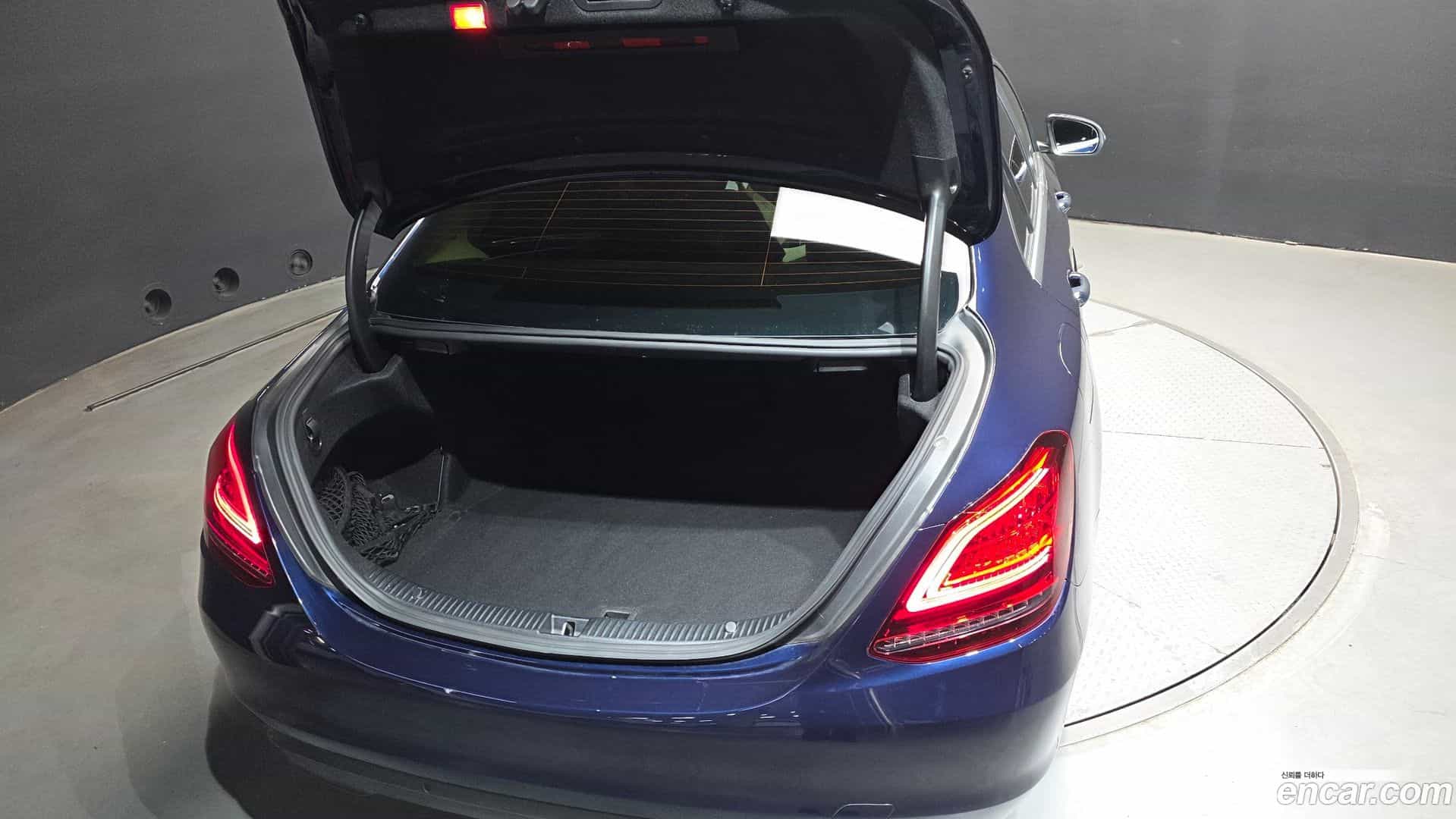 C-Class Mercedes-Benz 2019.11-OPTION-024