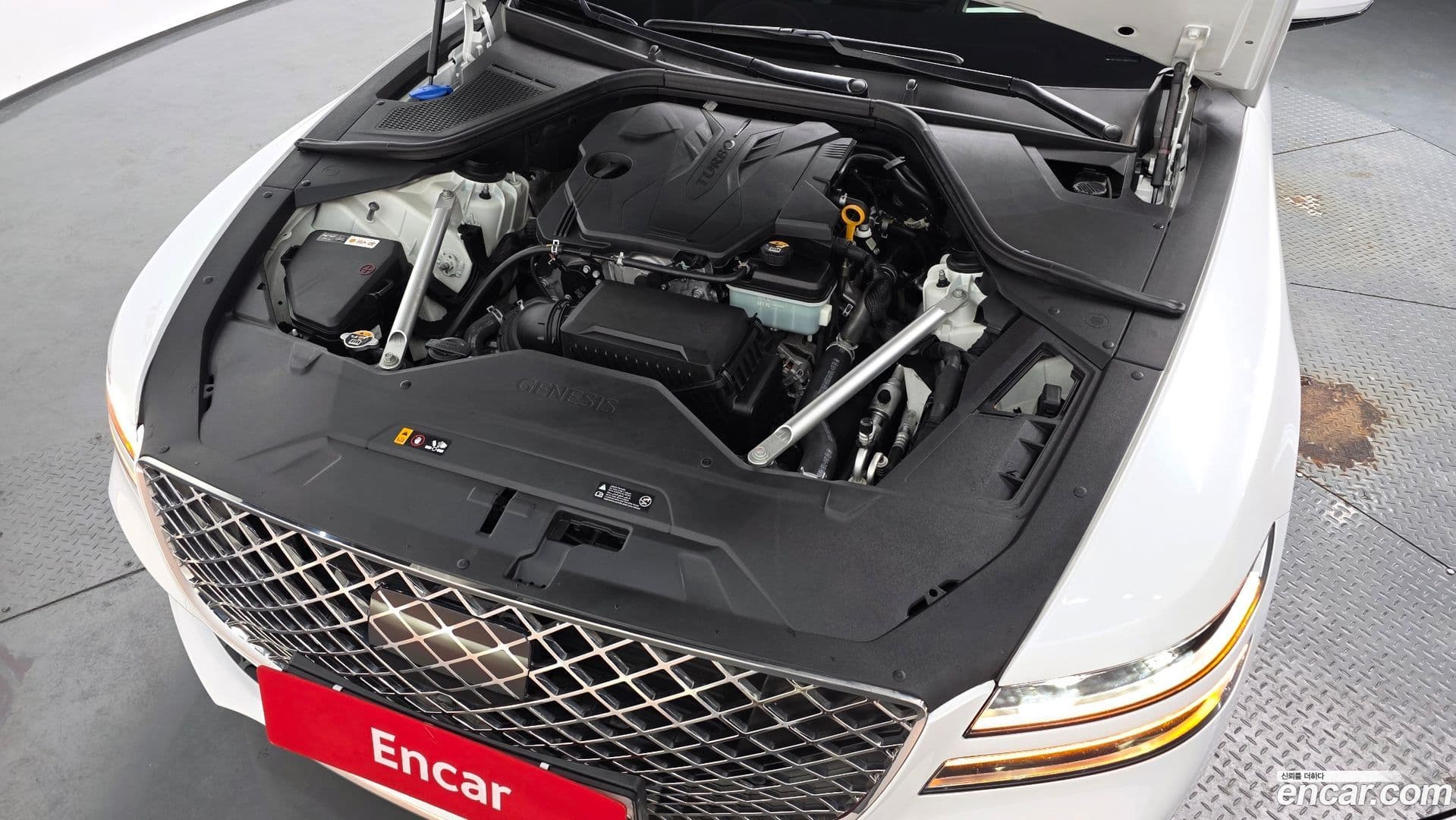 Main__Slider__Photo:G80 Genesis 2020.5-5