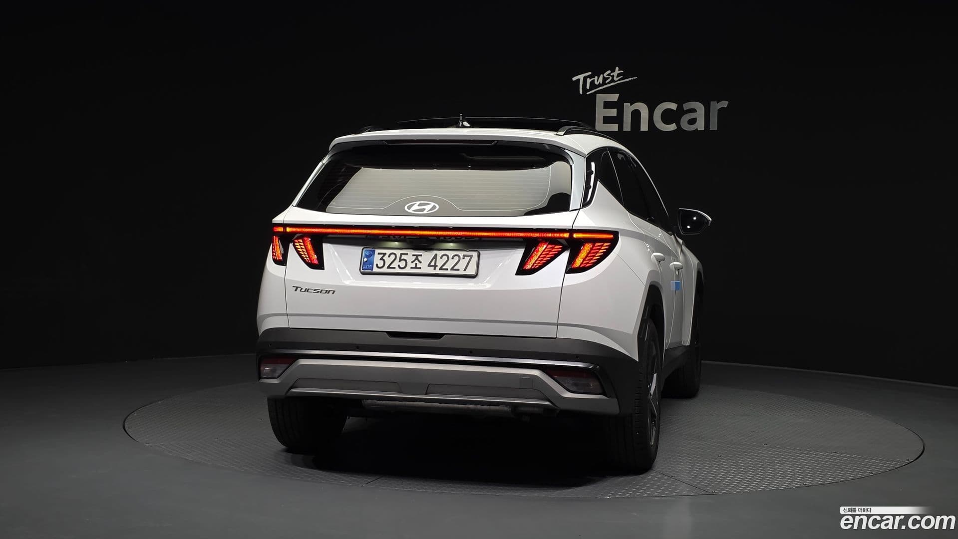 Main__Slider__Photo:Tucson Hyundai 2024.0-3