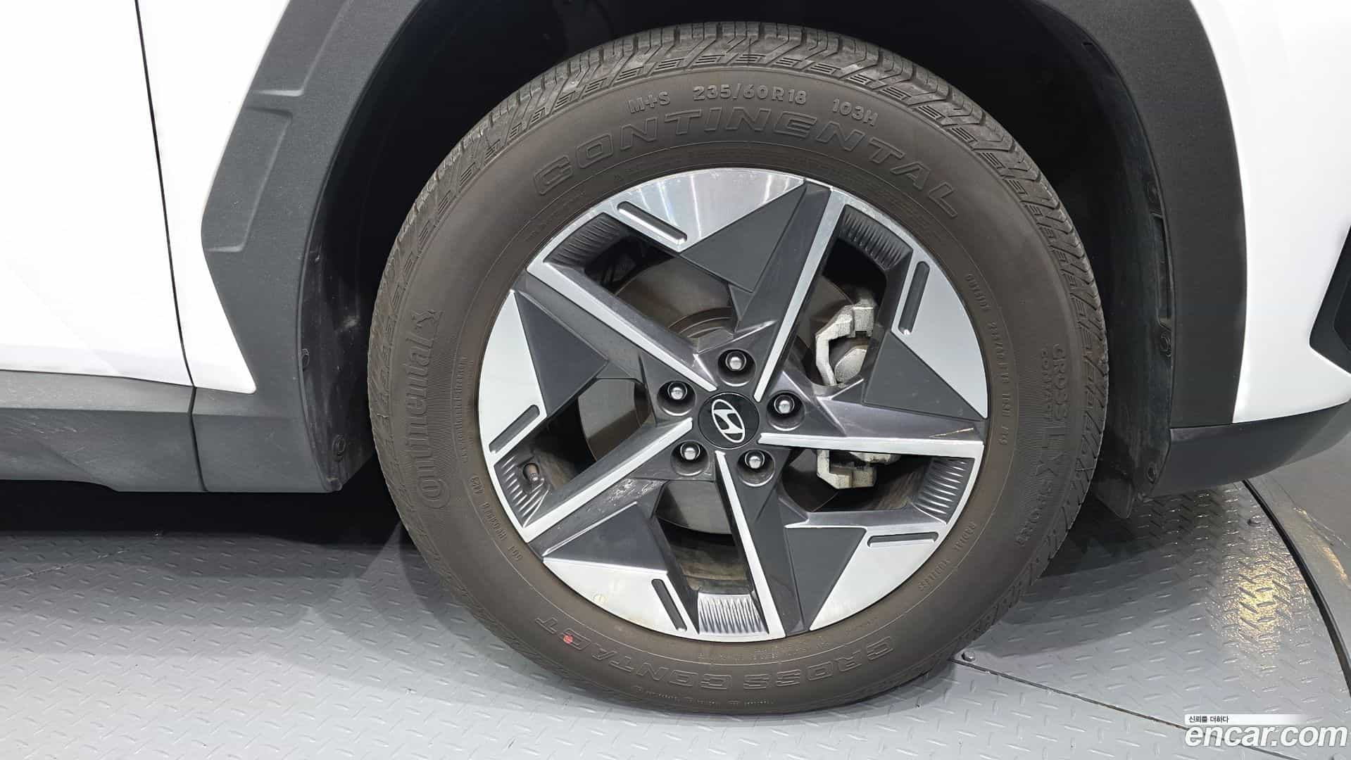 Tucson Hyundai 2024.0-OUTER-005