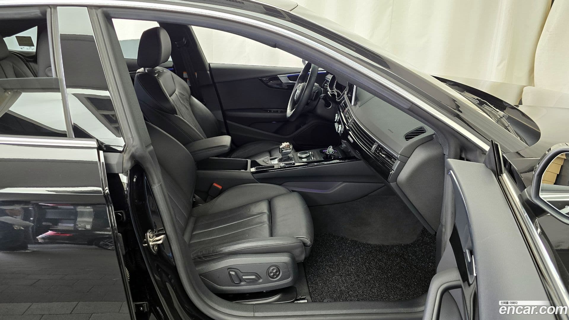 Main__Slider__Photo:A5 Audi 2019.8-10