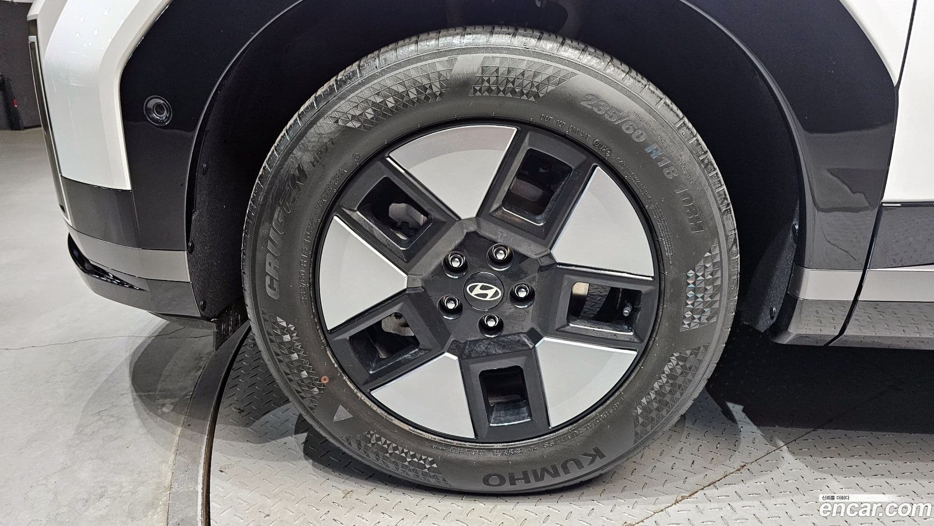 Main__Slider__Photo:Santafe Hyundai 2024.0-4