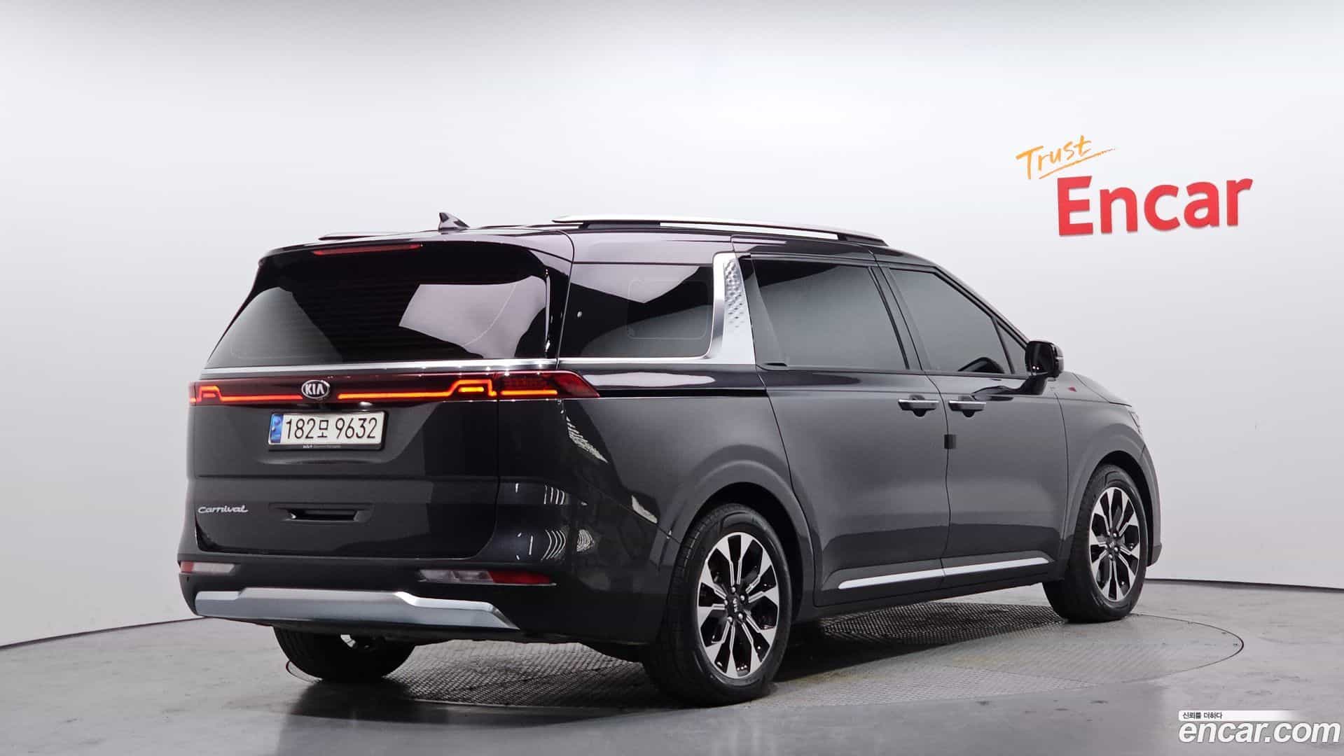 Canival Kia 2021.2-OUTER-002