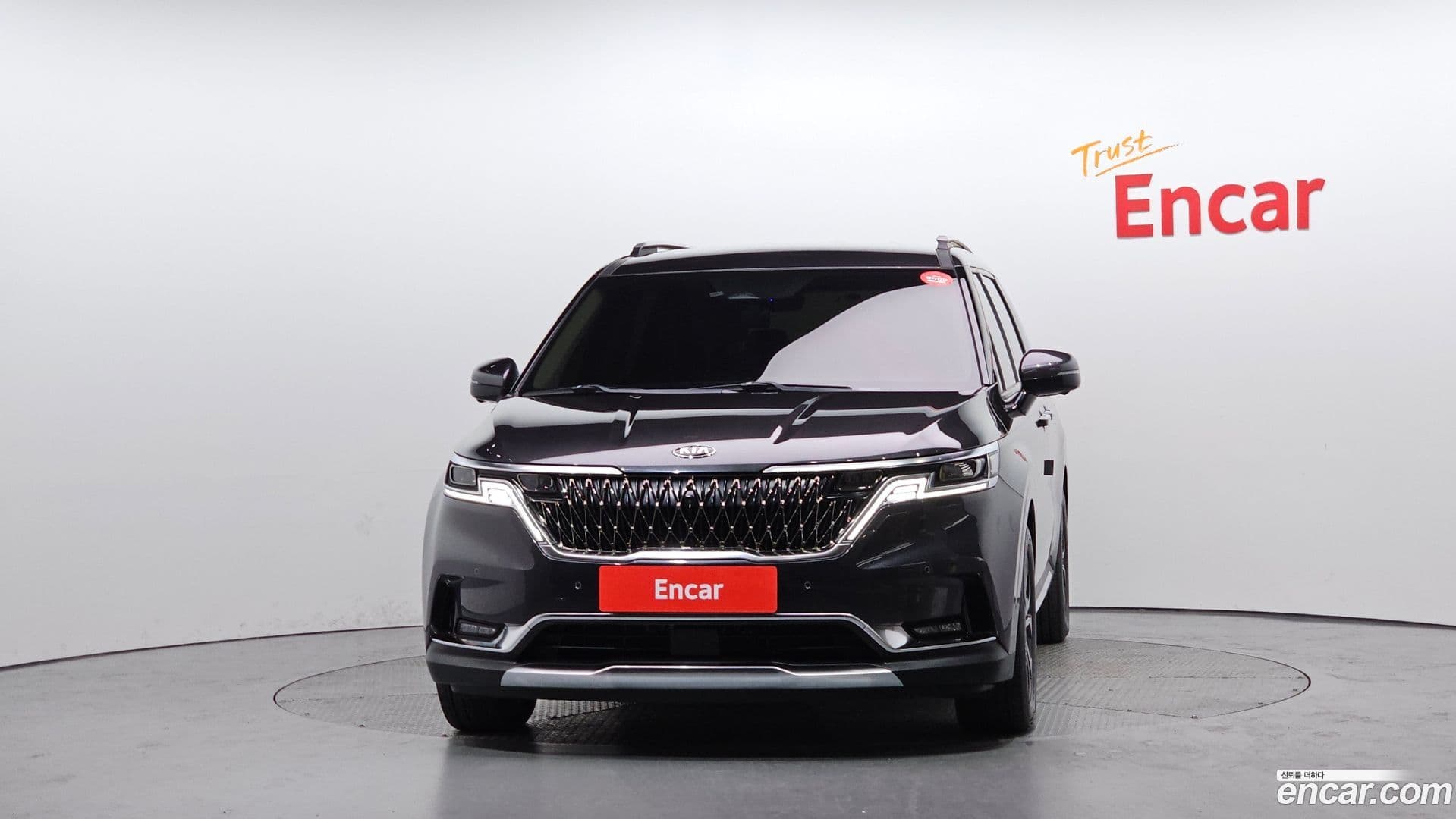 Main__Slider__Photo:Canival Kia 2021.2-2