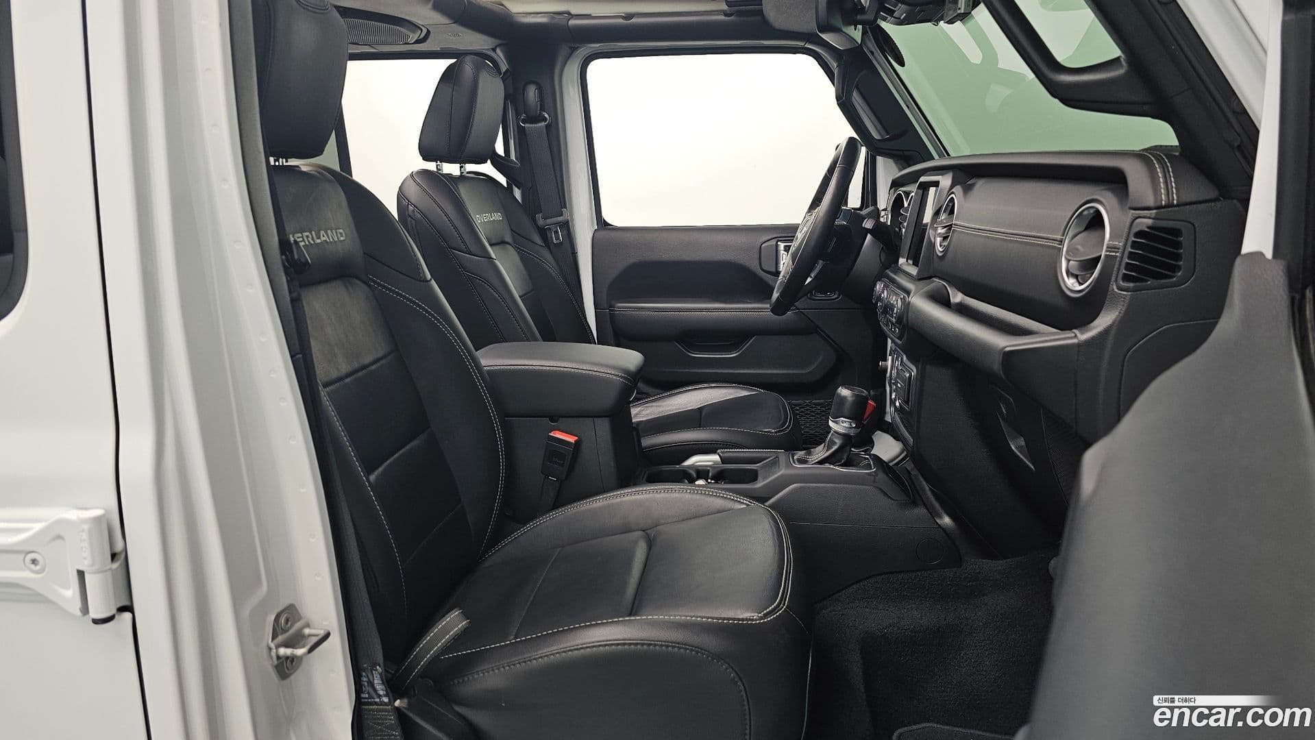 Main__Slider__Photo:Wrangler Jeep 2021.2-9