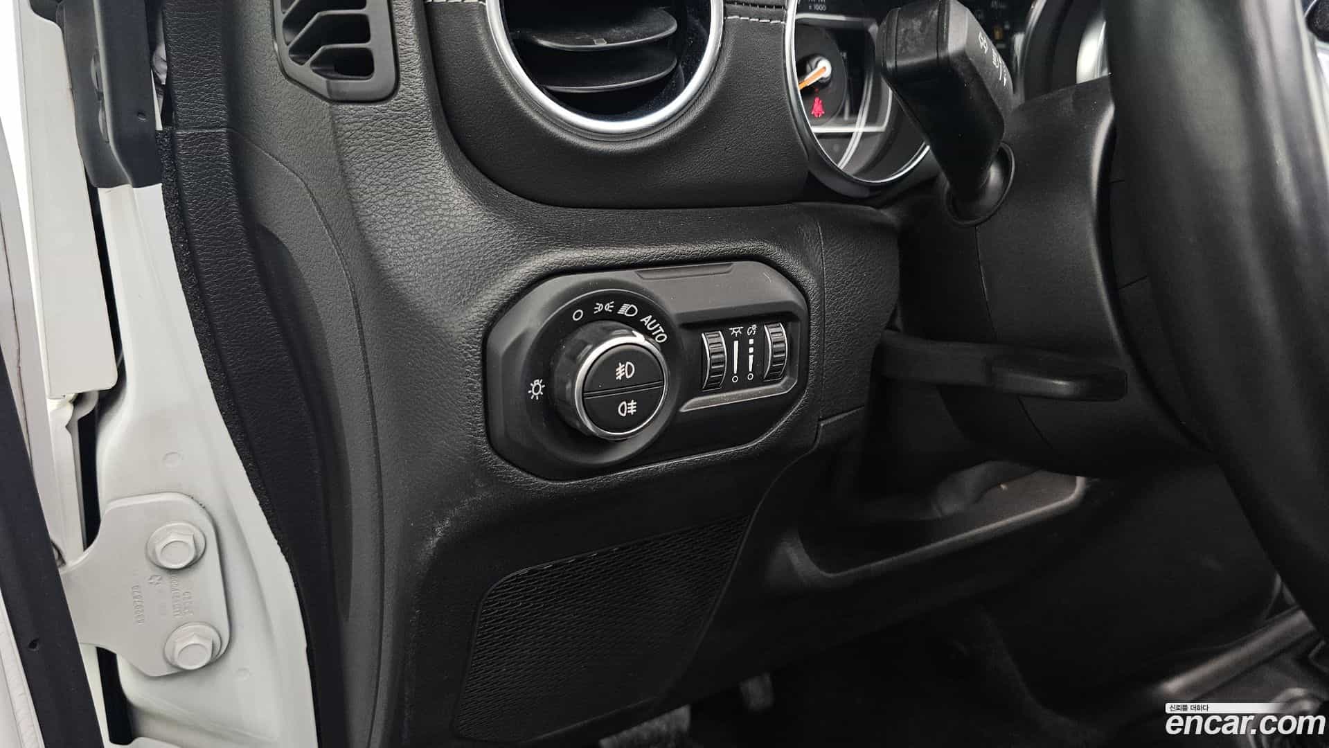 Wrangler Jeep 2021.2-OPTION-023