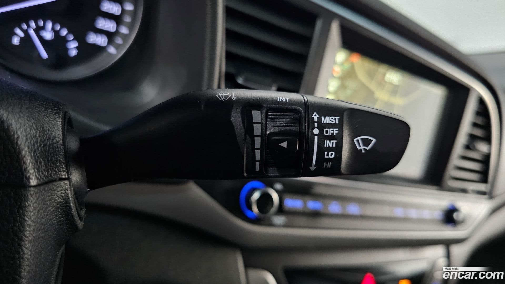 Main__Slider__Photo:AVANTE Hyundai 2015.10-14