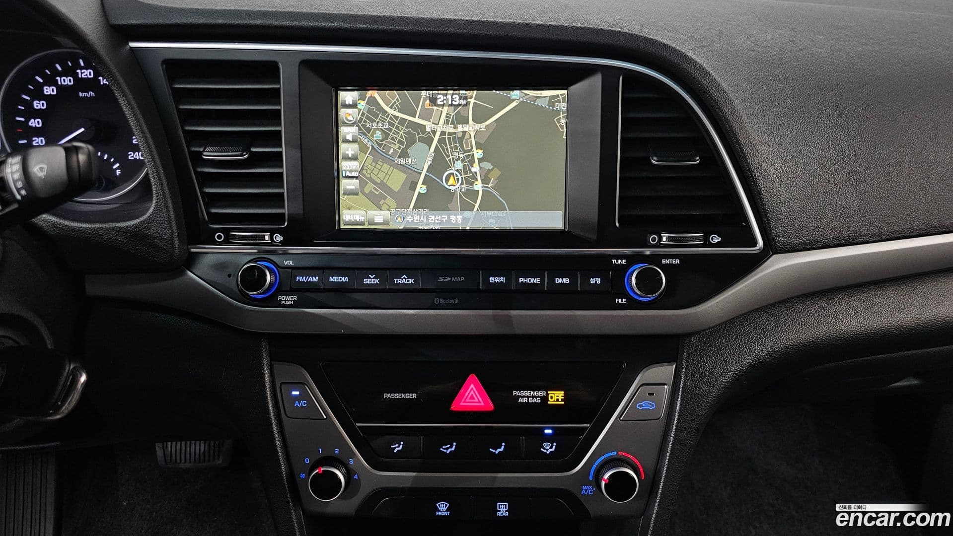 Main__Slider__Photo:AVANTE Hyundai 2015.10-15