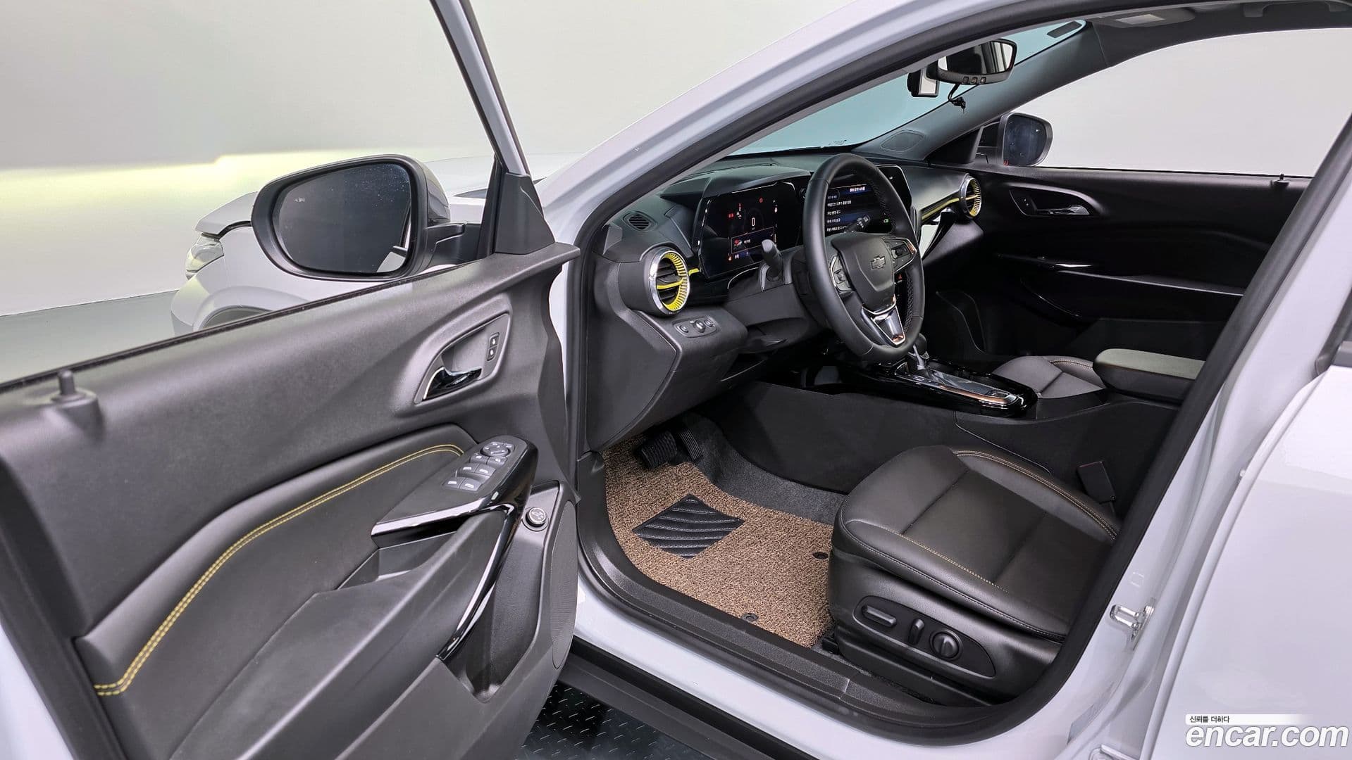 Main__Slider__Photo:Trax ChevroletGMDaewoo 2025.5-10