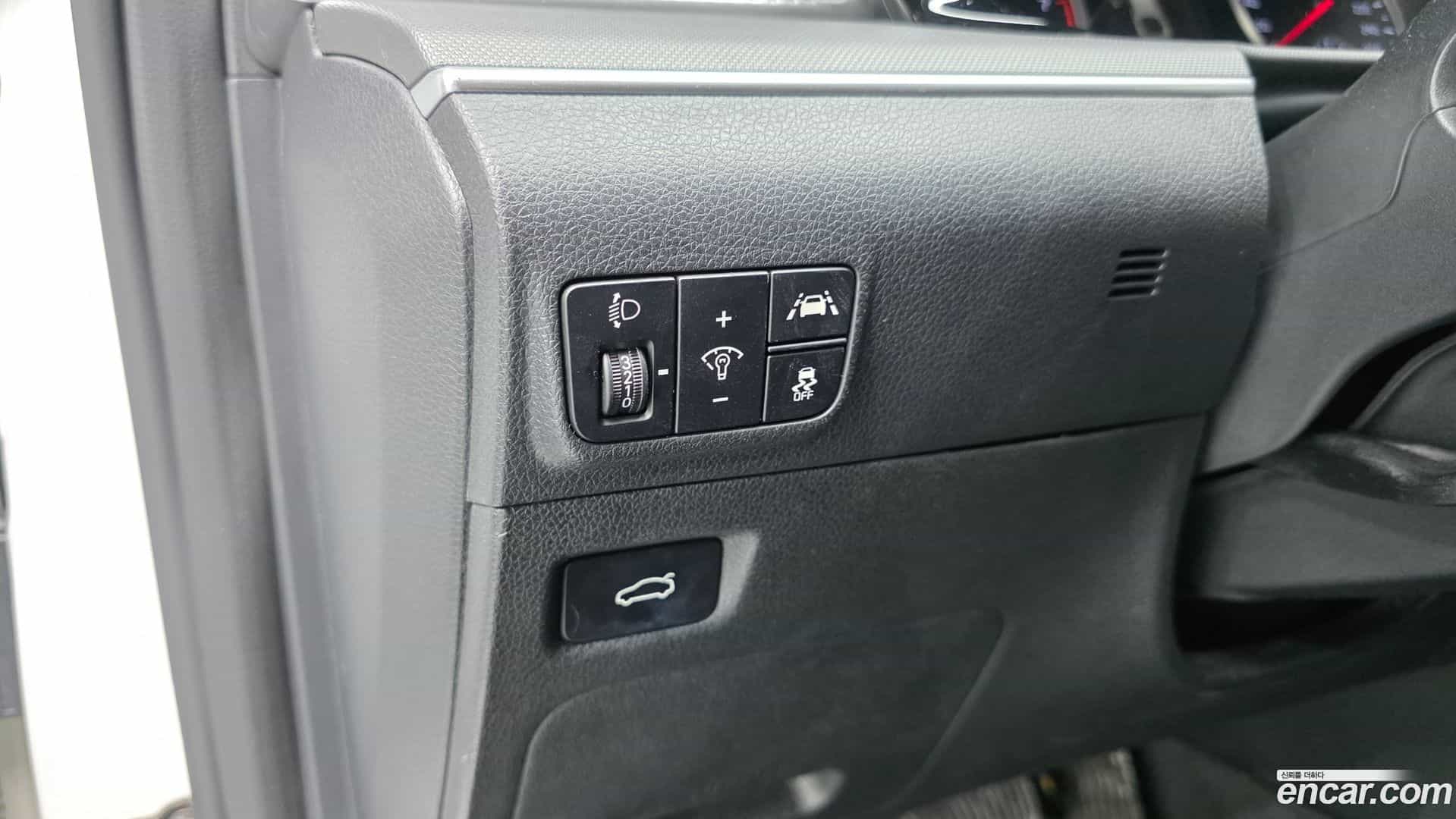 K5 Kia 2022.1-OPTION-017