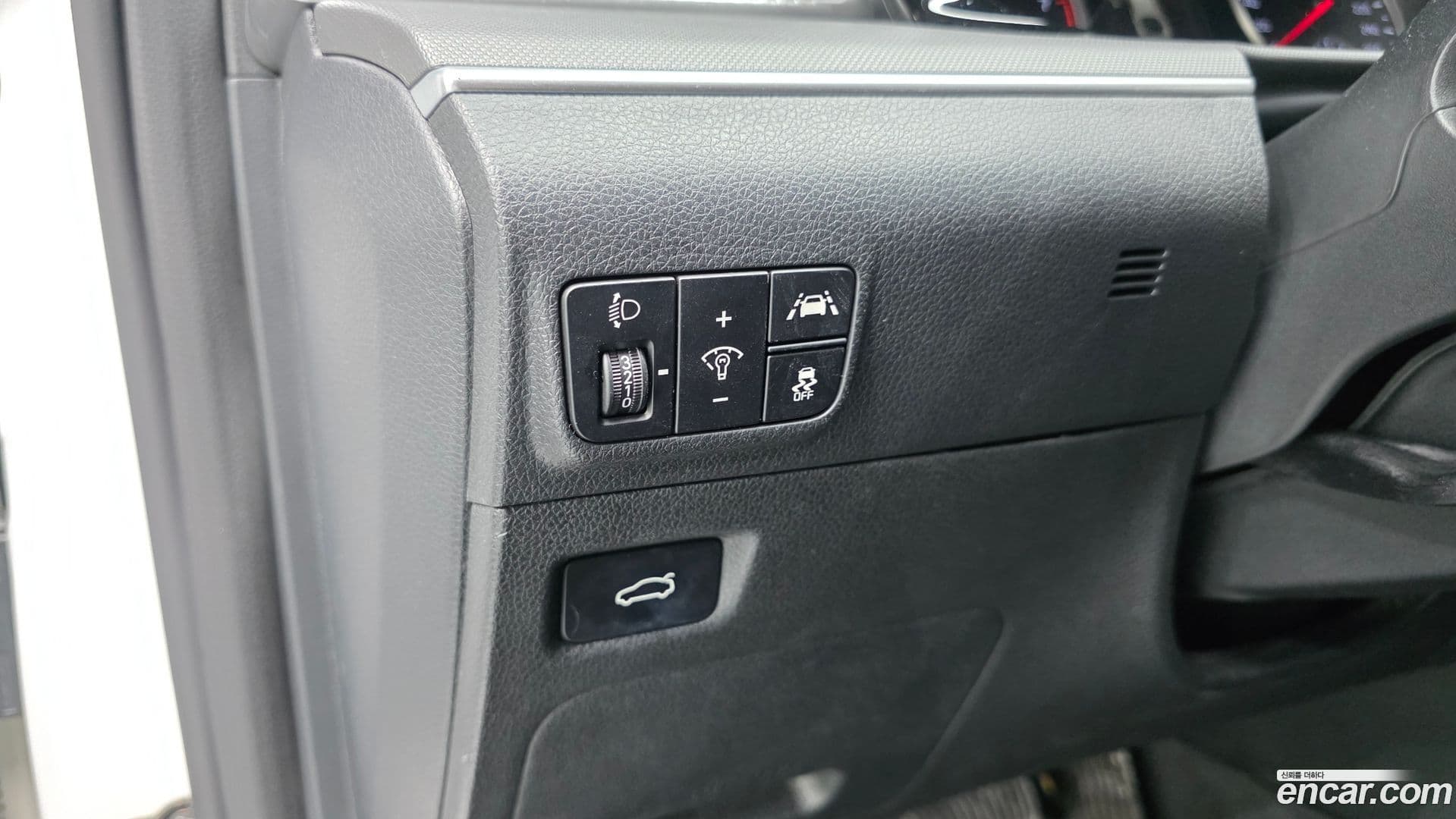 Main__Slider__Photo:K5 Kia 2022.1-12