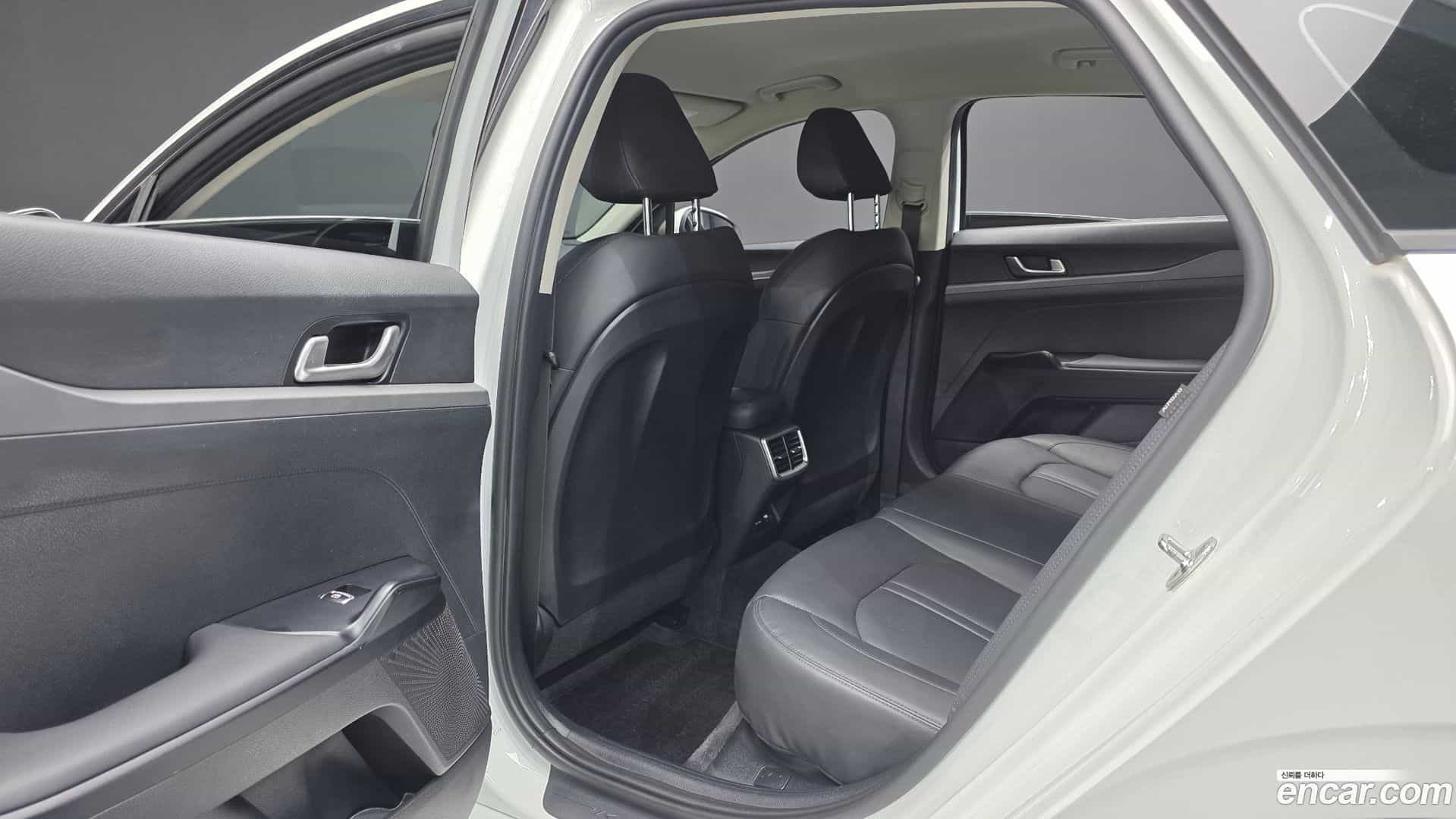 K5 Kia 2022.1-OPTION-022