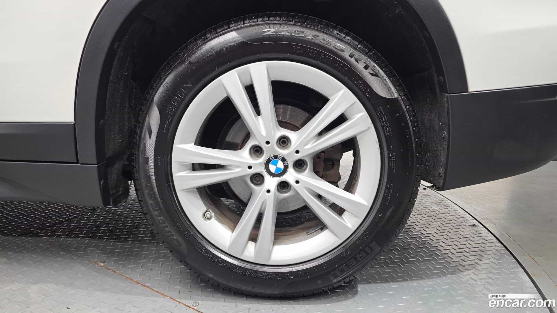 X1 BMW 2017.3-OUTER-005
