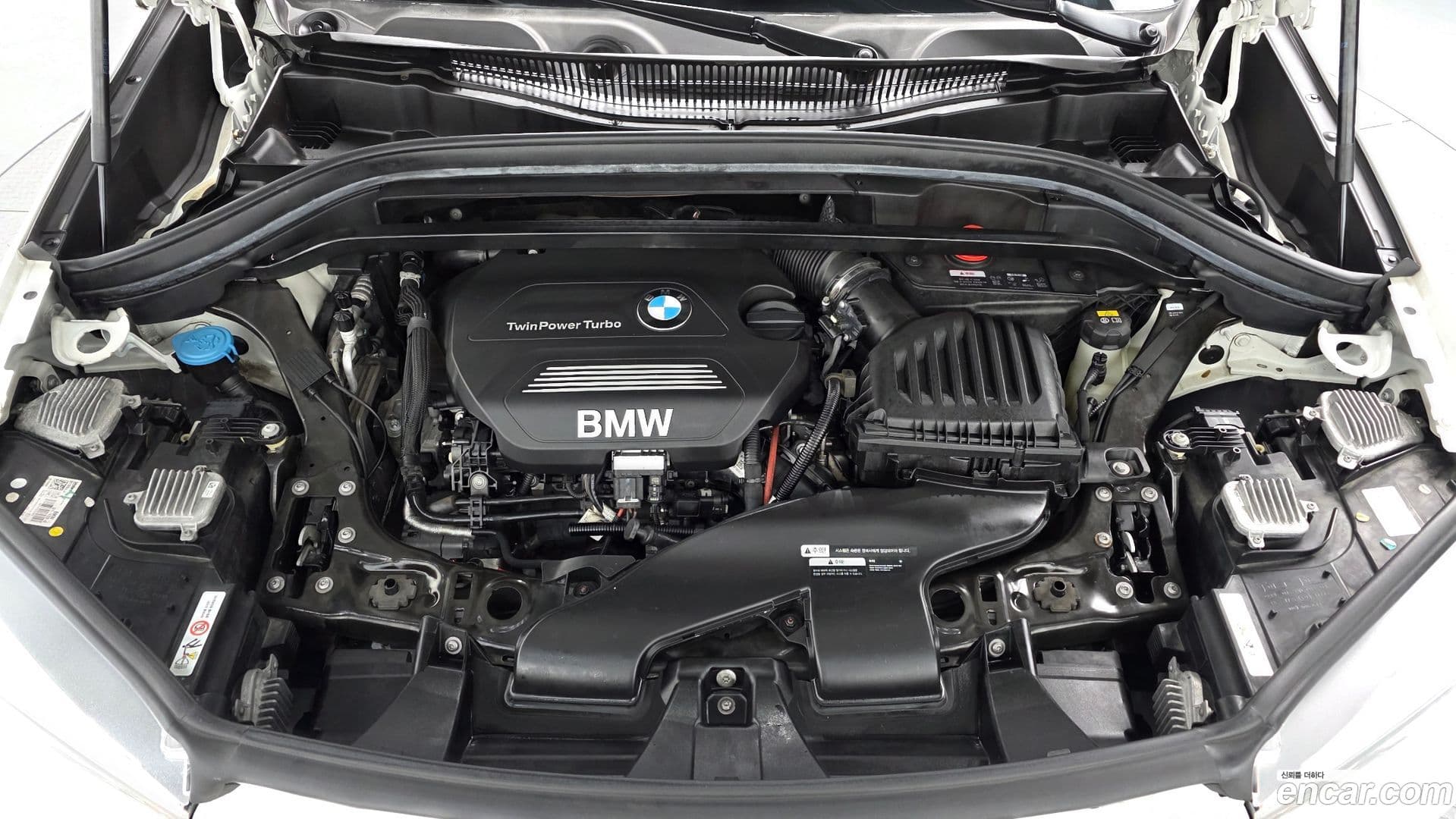 Main__Slider__Photo:X1 BMW 2017.3-5