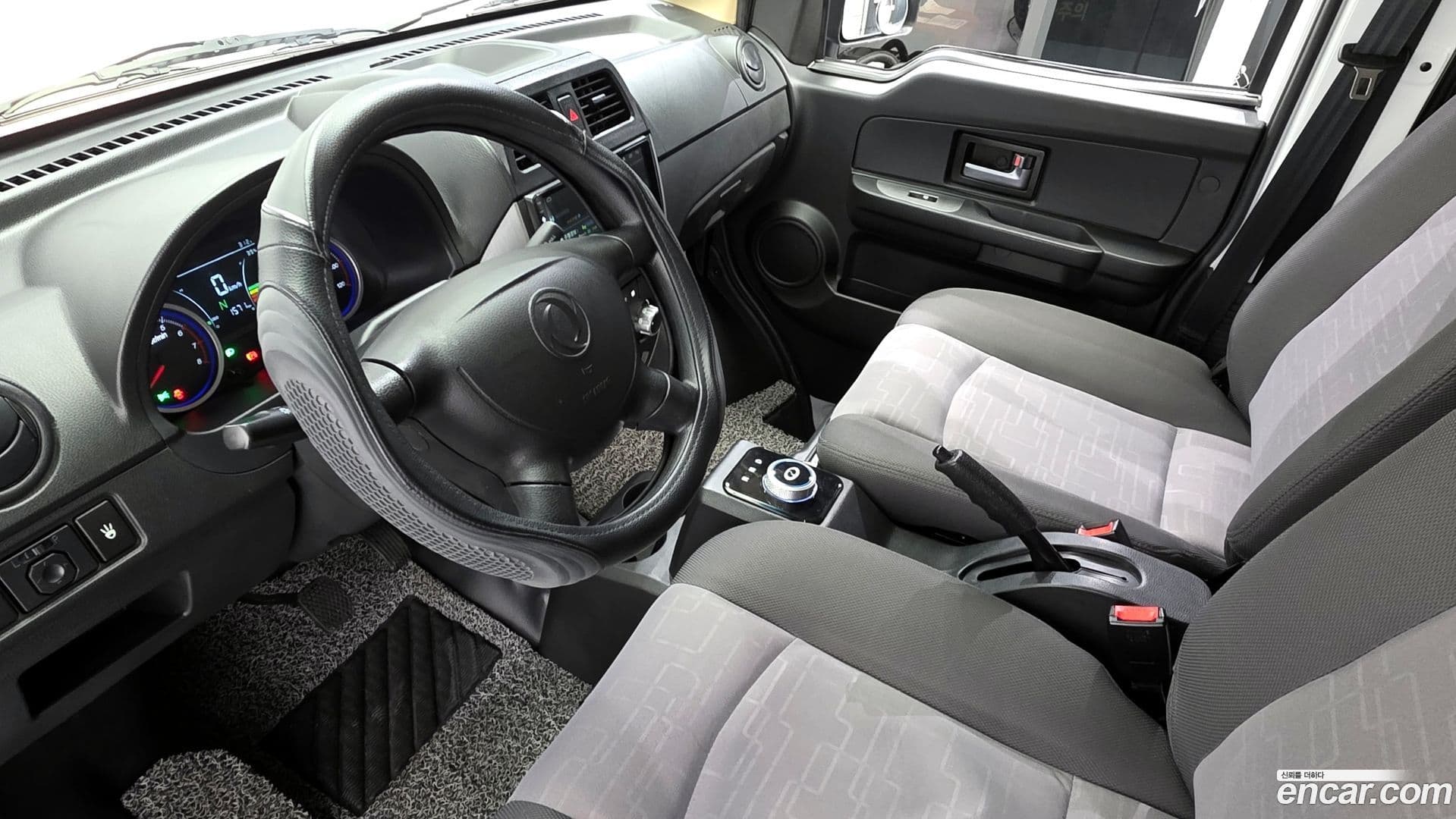 Main__Slider__Photo:C35 DFSK 2022.3-6