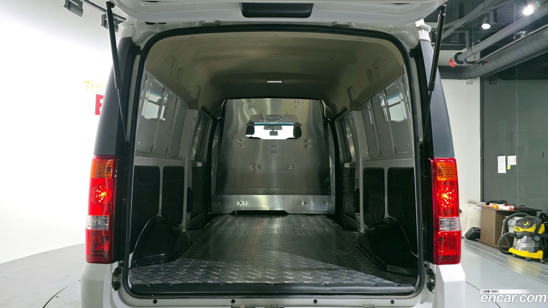 Main__Slider__Photo:C35 DFSK 2022.3-19