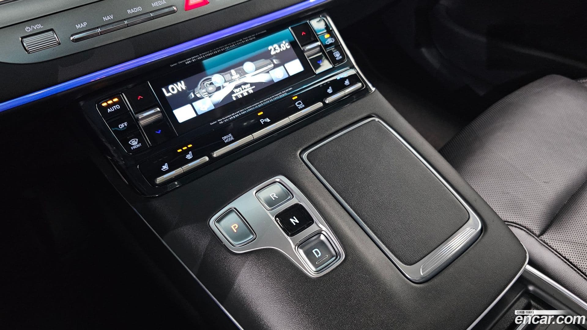 Main__Slider__Photo:Grandeur Hyundai 2021.11-8