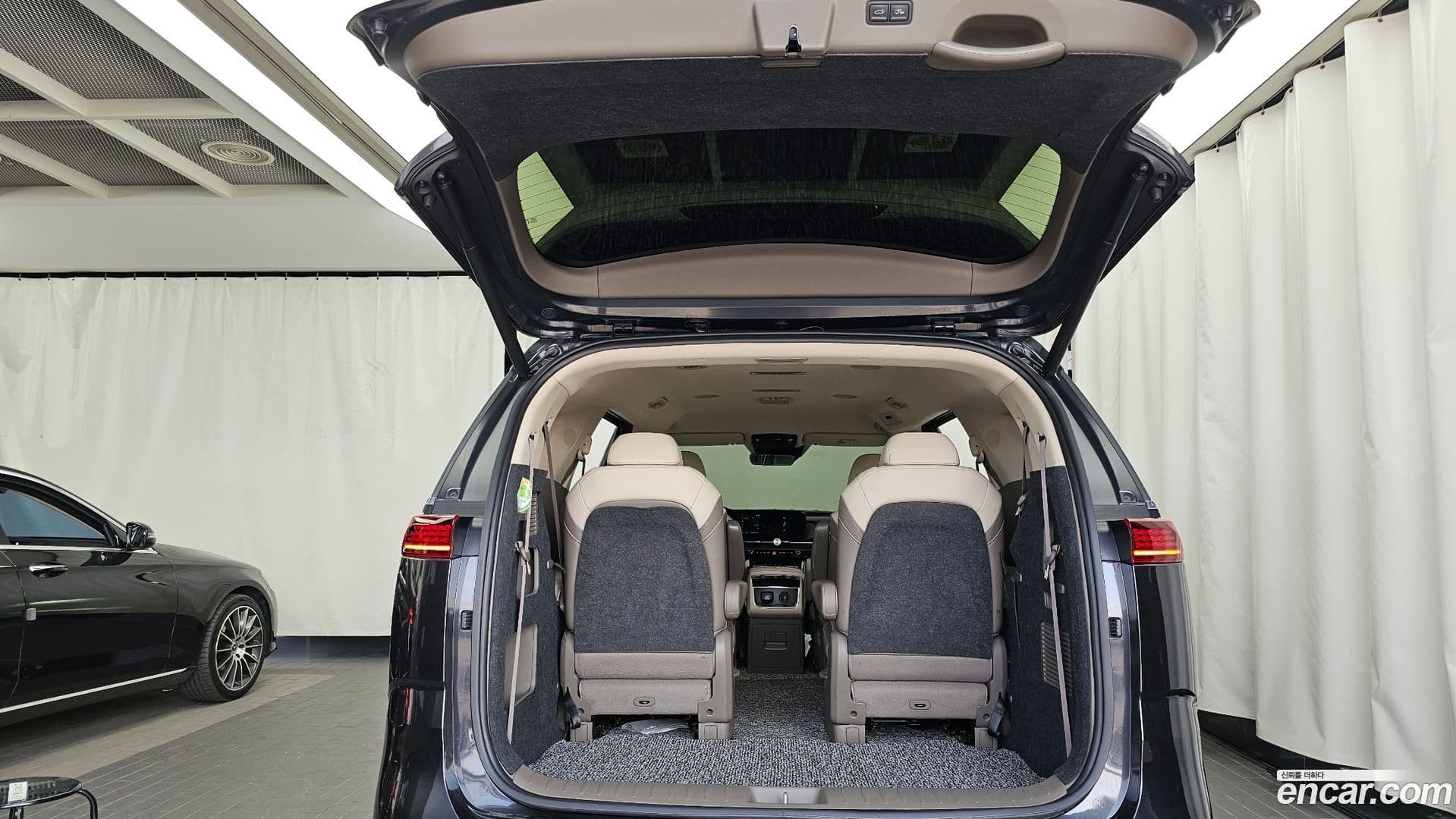 Main__Slider__Photo:Canival Kia 2021.3-19