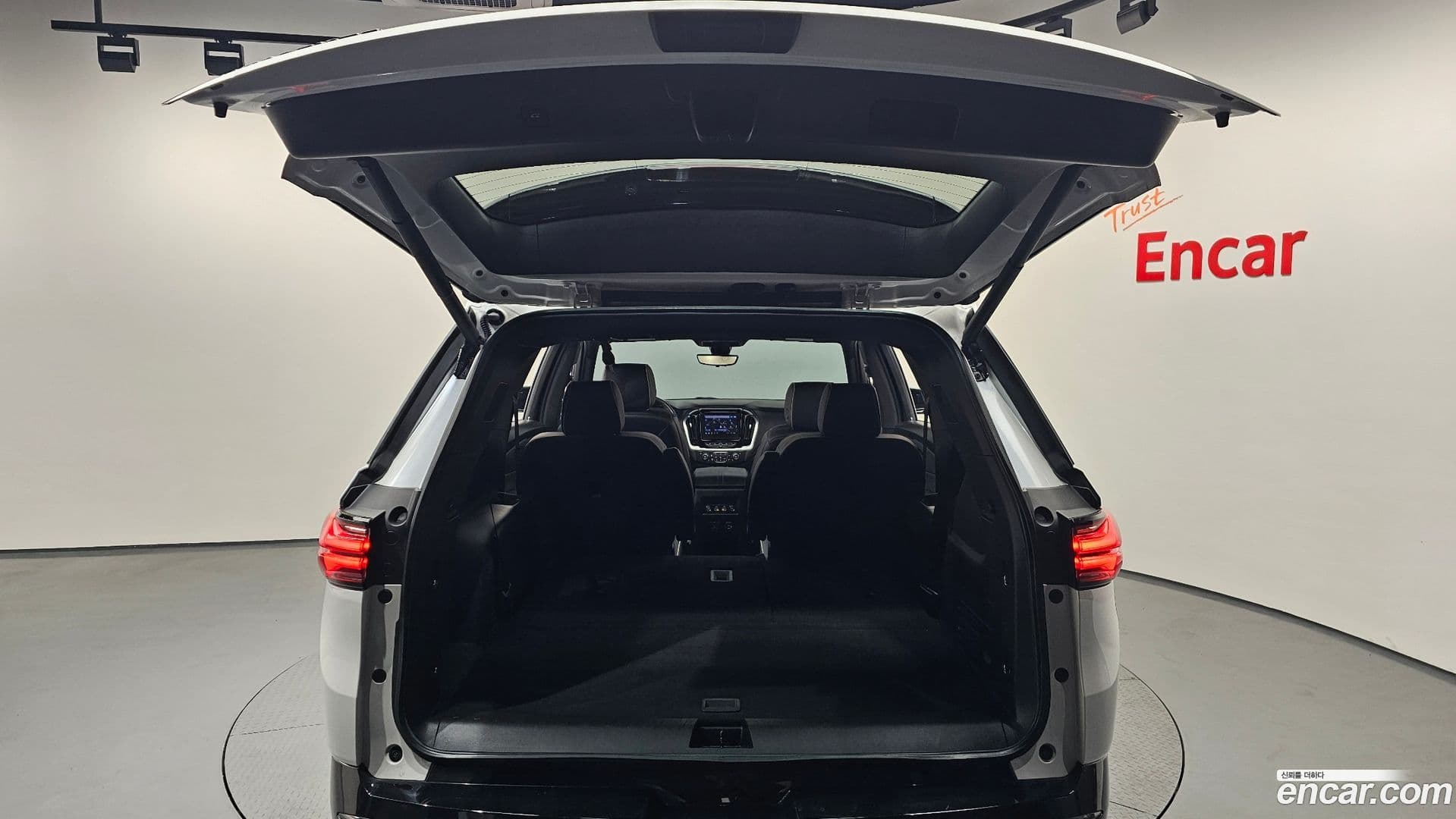 Main__Slider__Photo:Traverse ChevroletGMDaewoo 2022.6-19