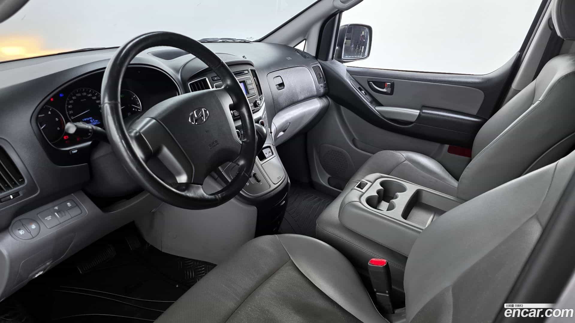 Starex Hyundai 2018.7-INNER-007