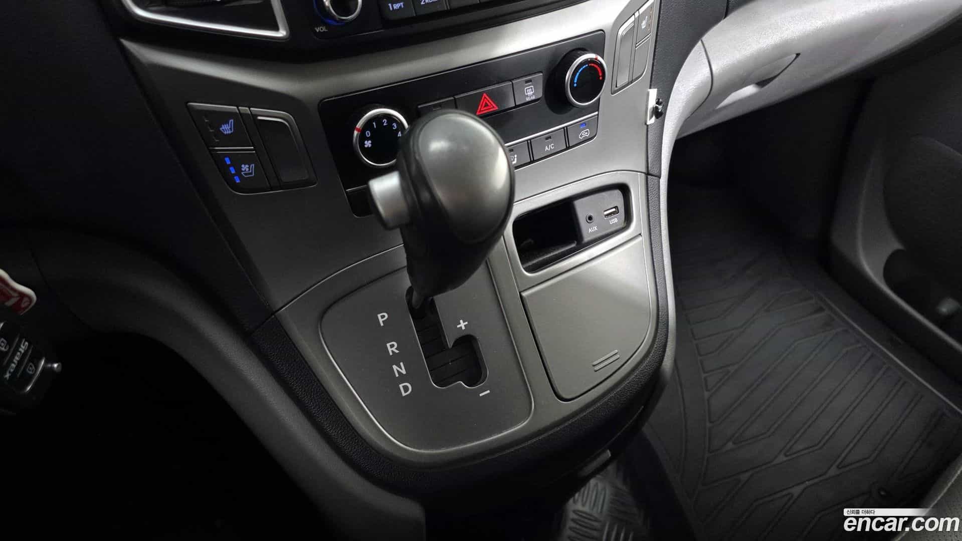 Starex Hyundai 2018.7-INNER-009