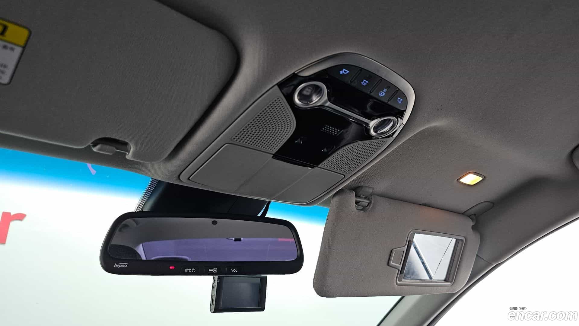 Grandeur Hyundai 2017.8-OPTION-023