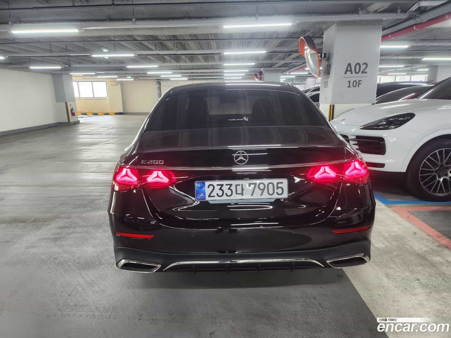 E-Class Mercedes-Benz 2025.10-OUTER-004