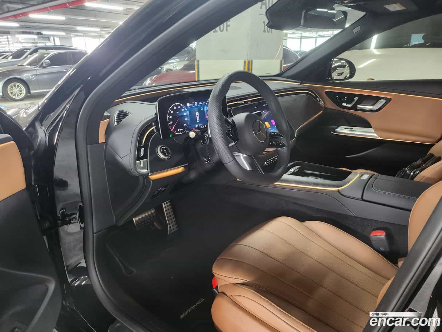 E-Class Mercedes-Benz 2025.10-OPTION-016