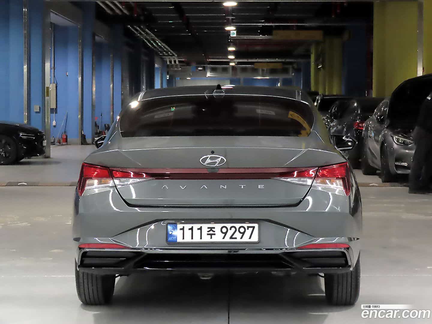 AVANTE Hyundai 2022.0-OUTER-003