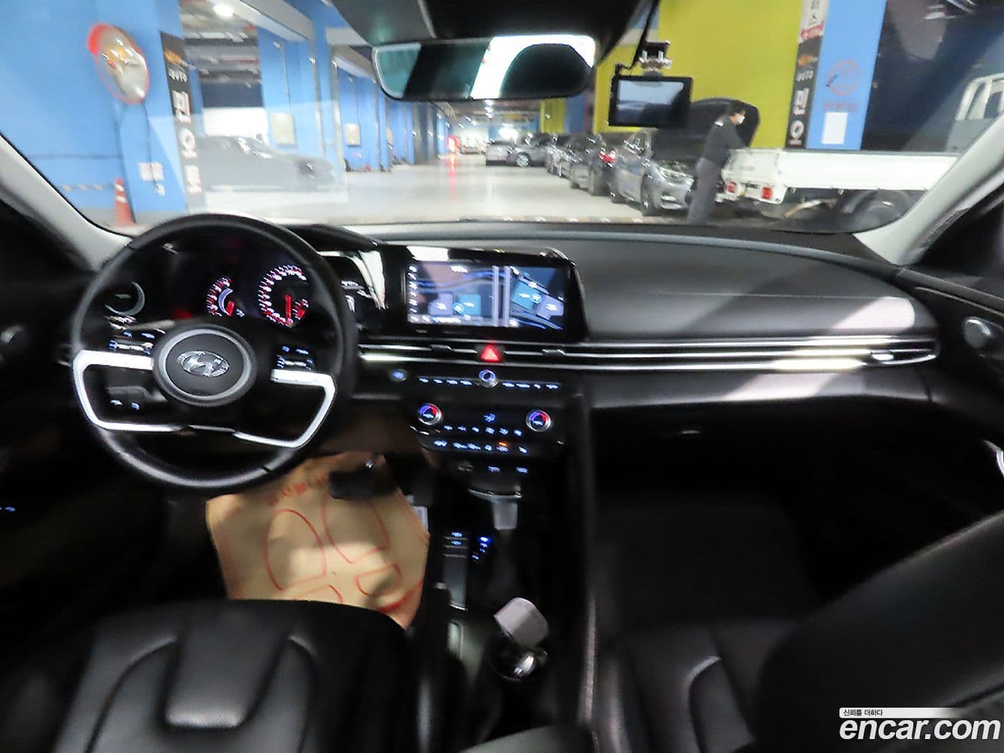 Main__Slider__Photo:AVANTE Hyundai 2022.0-4