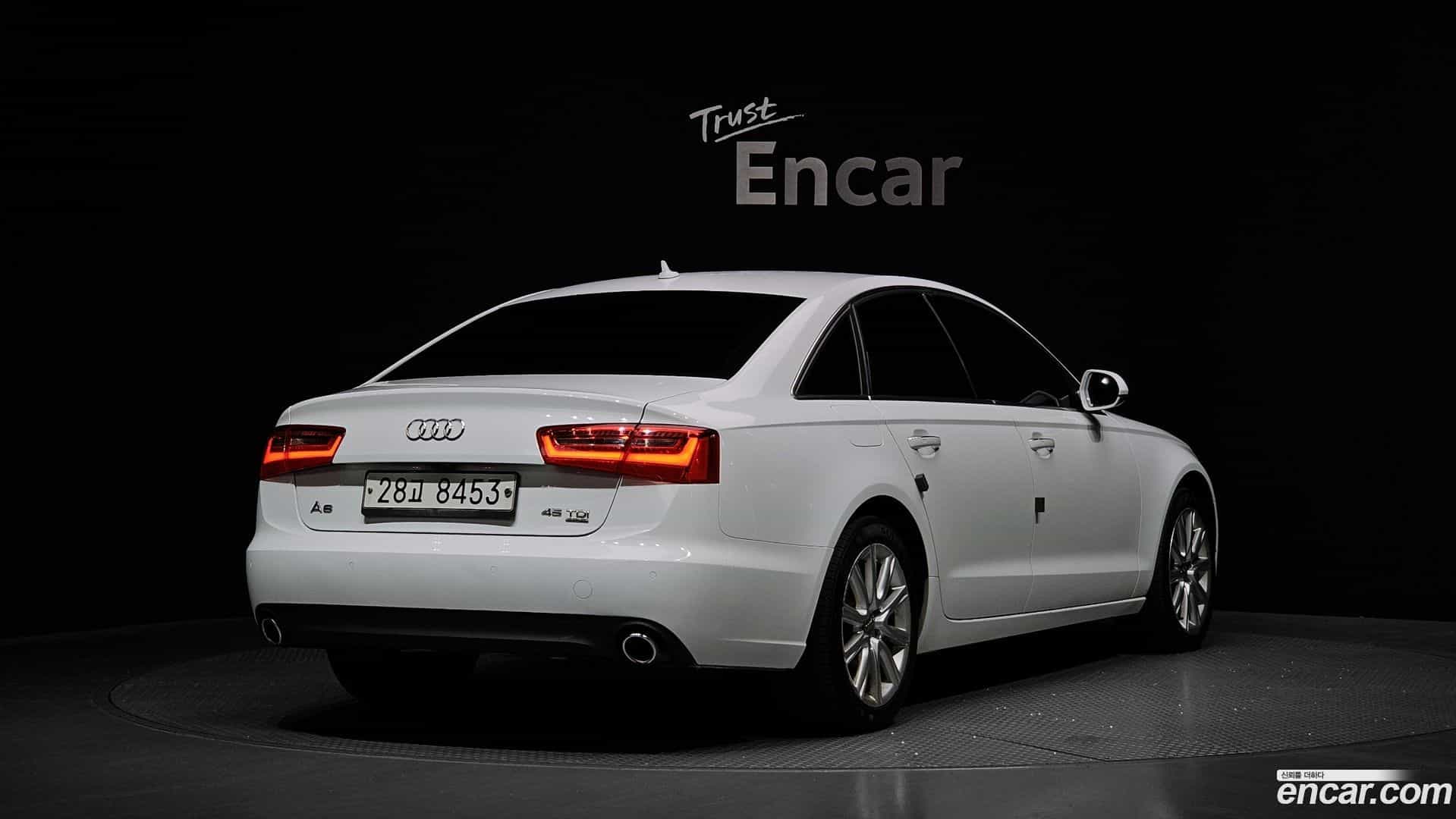 A6 Audi 2014.10-OUTER-002