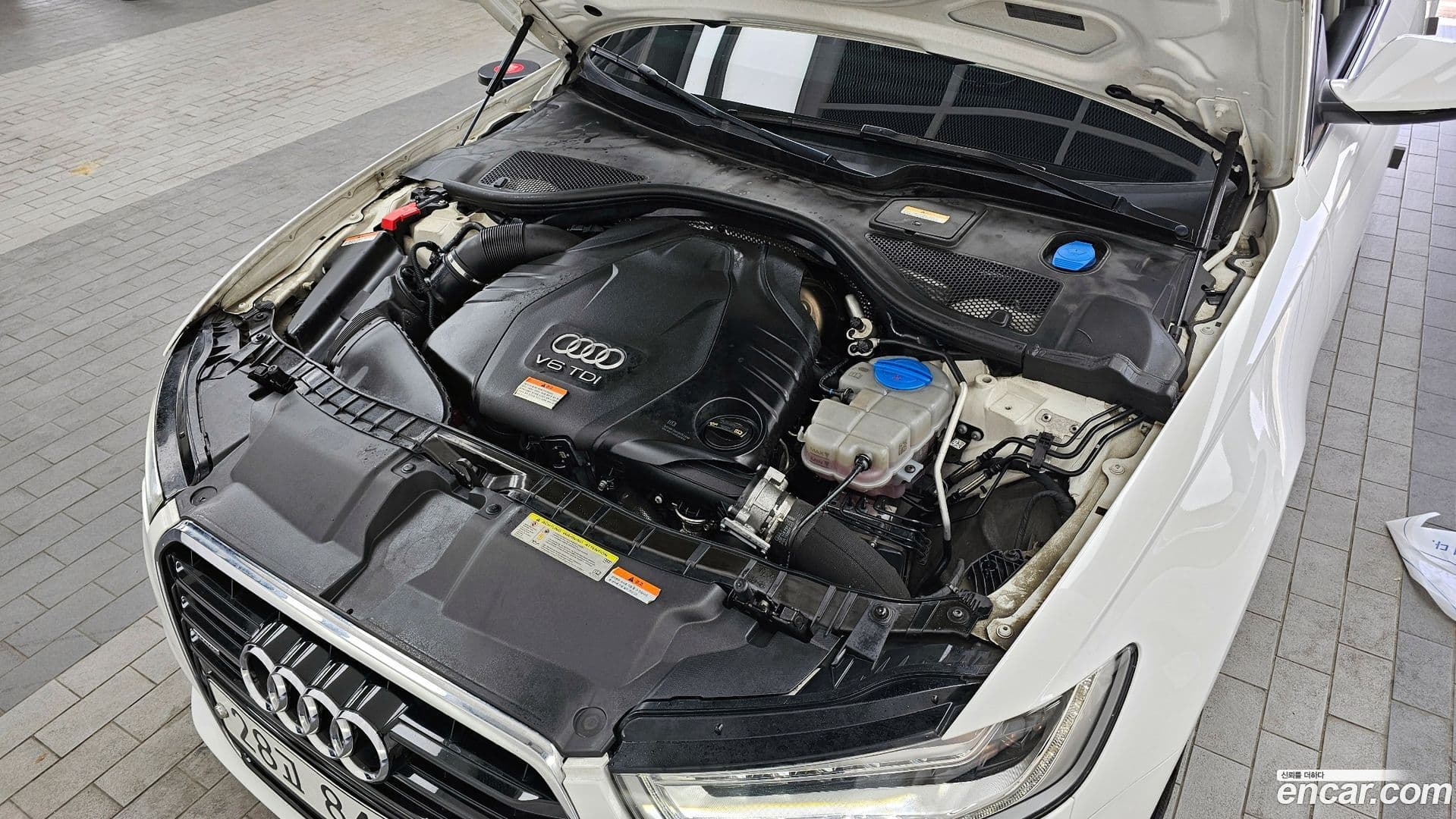 Main__Slider__Photo:A6 Audi 2014.10-5