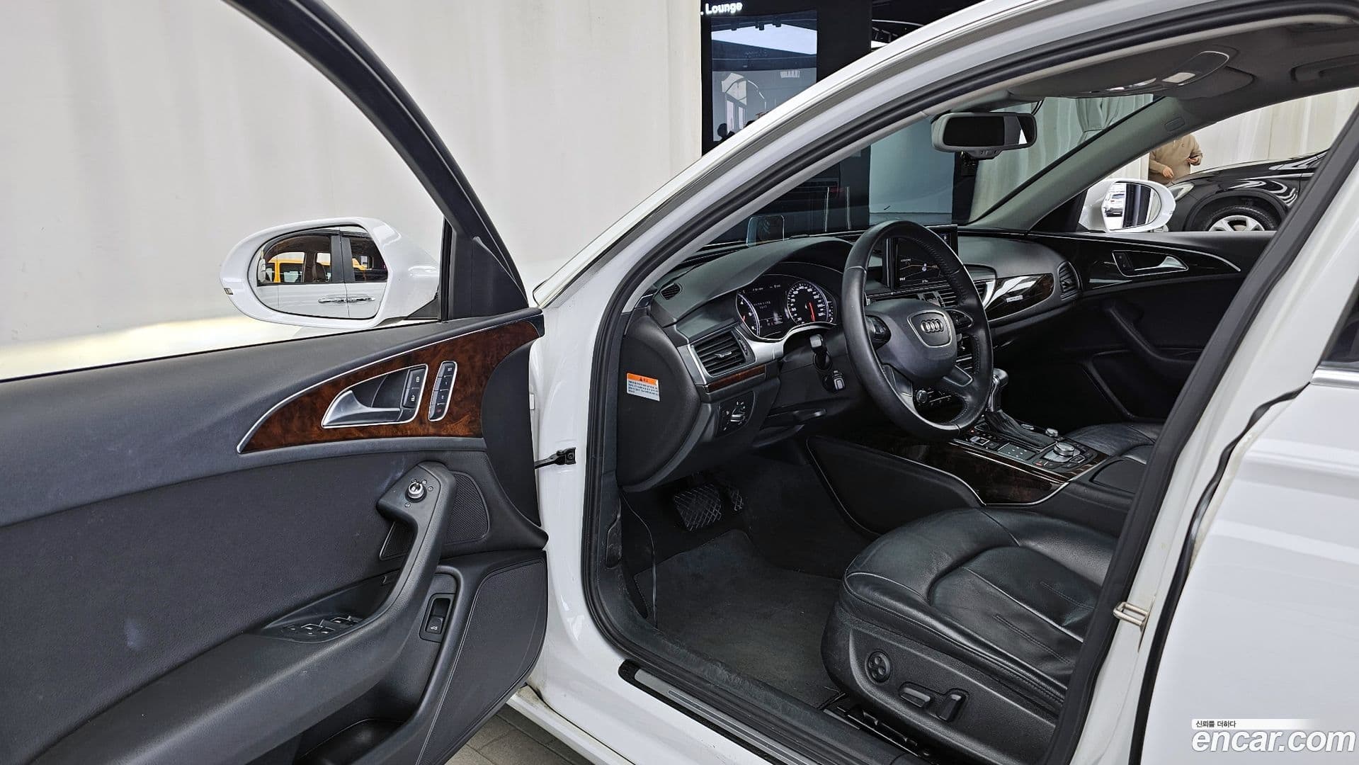 Main__Slider__Photo:A6 Audi 2014.10-9