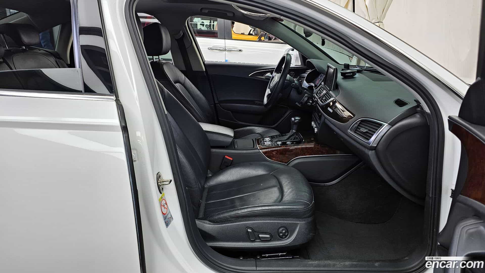 A6 Audi 2014.10-OPTION-015