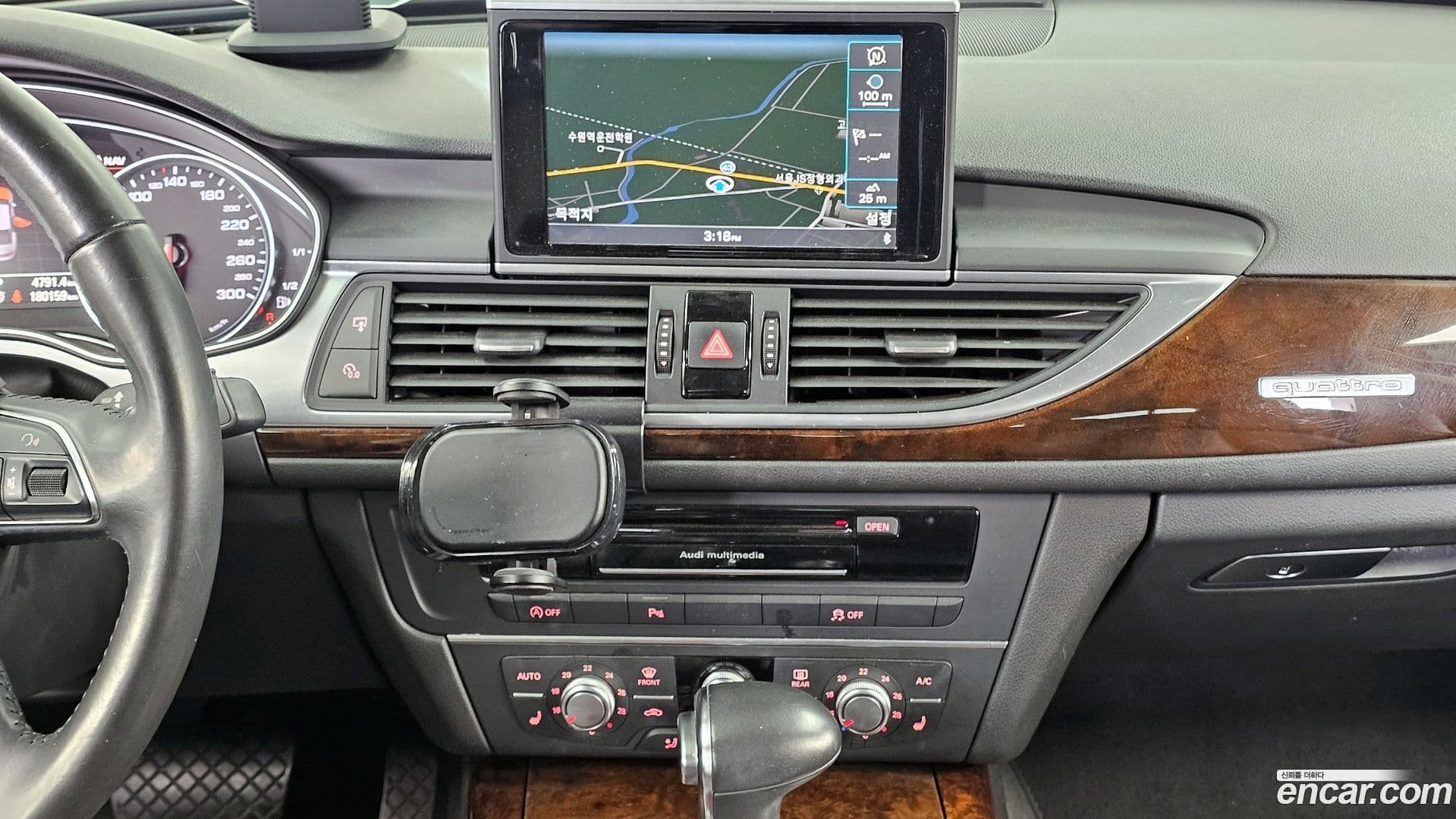 Main__Slider__Photo:A6 Audi 2014.10-13