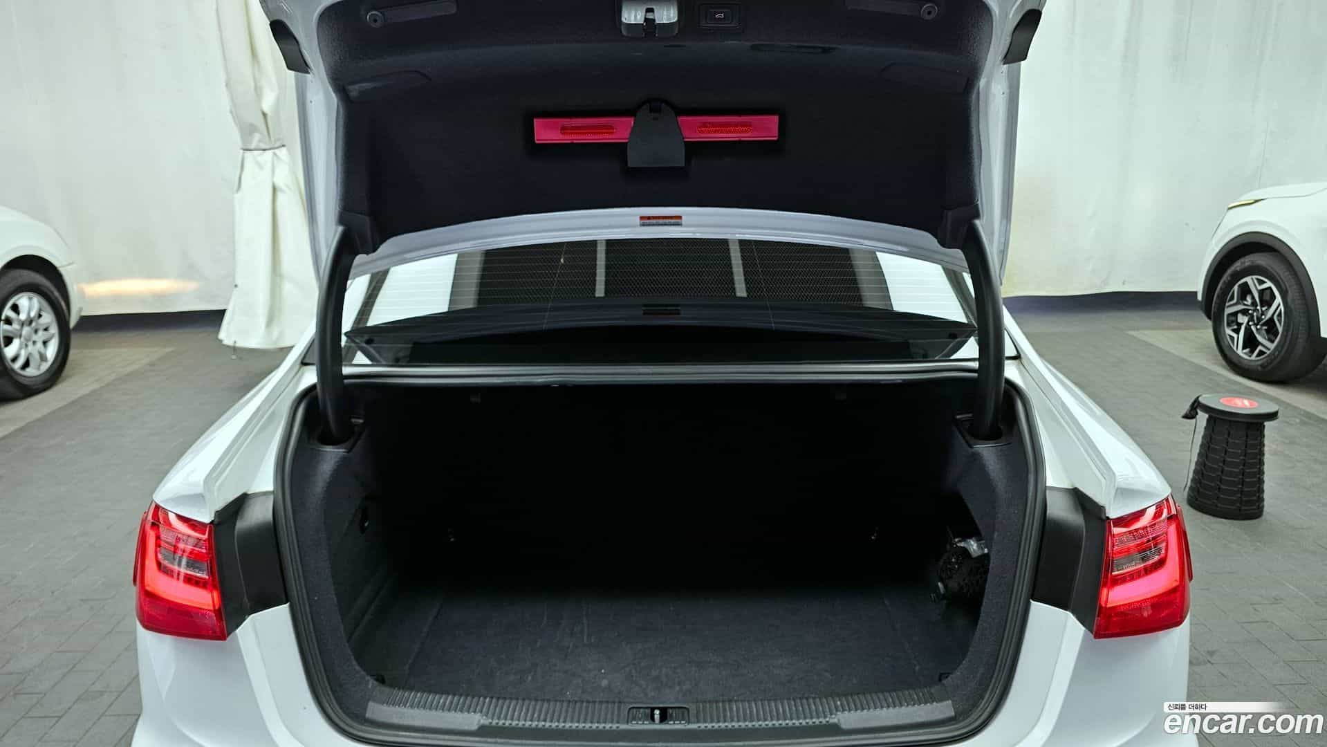 A6 Audi 2014.10-OPTION-024