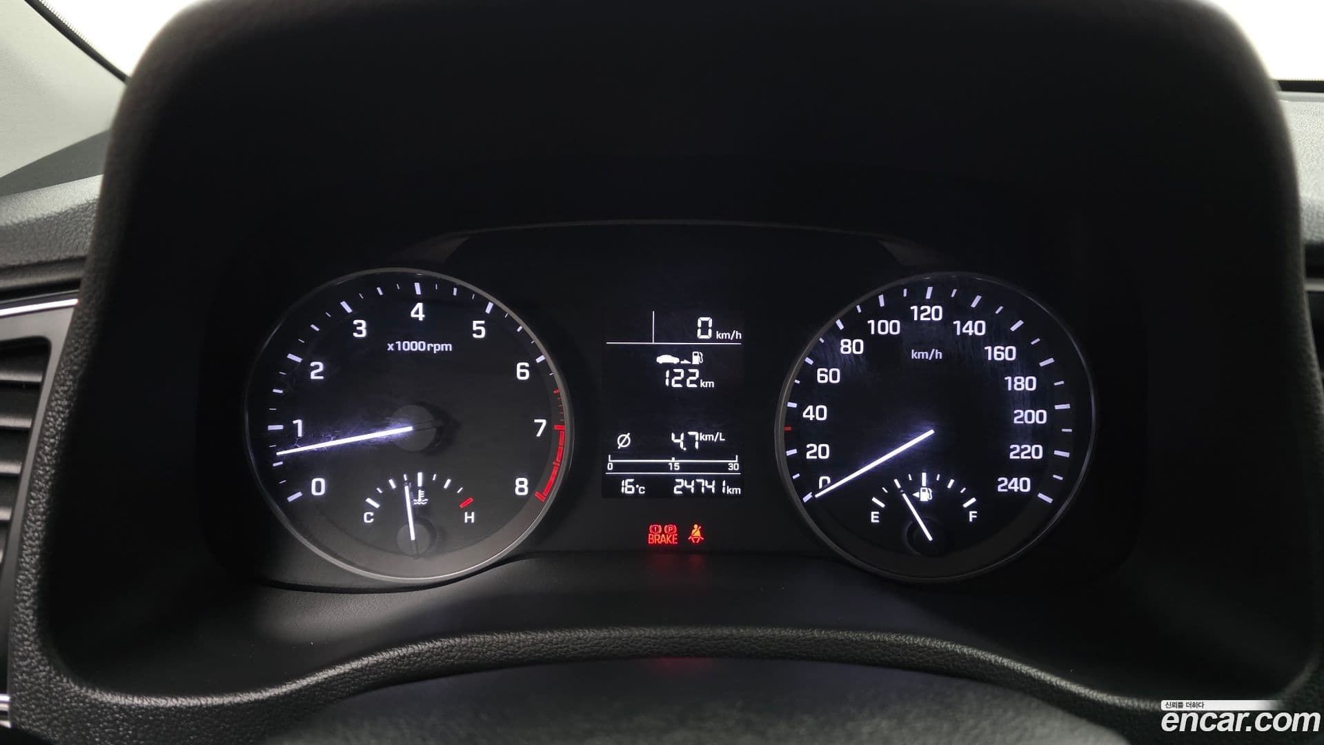 Main__Slider__Photo:AVANTE Hyundai 2017.5-7