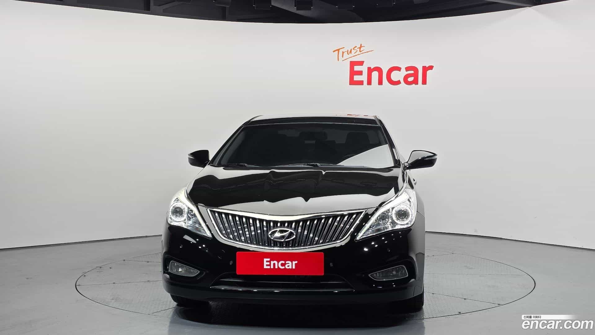 Grandeur Hyundai 2013.3-OUTER-003