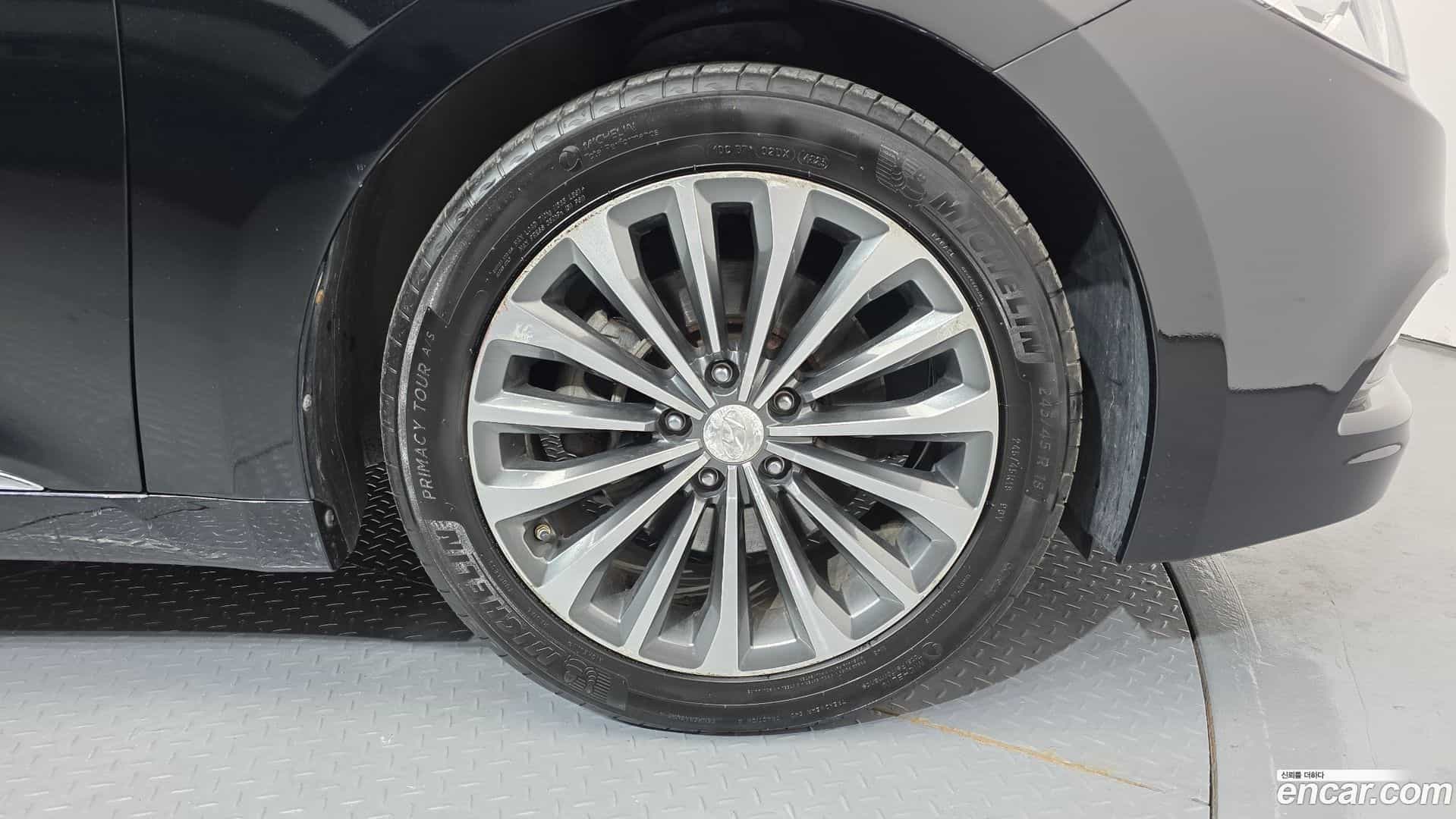 Grandeur Hyundai 2013.3-OUTER-005