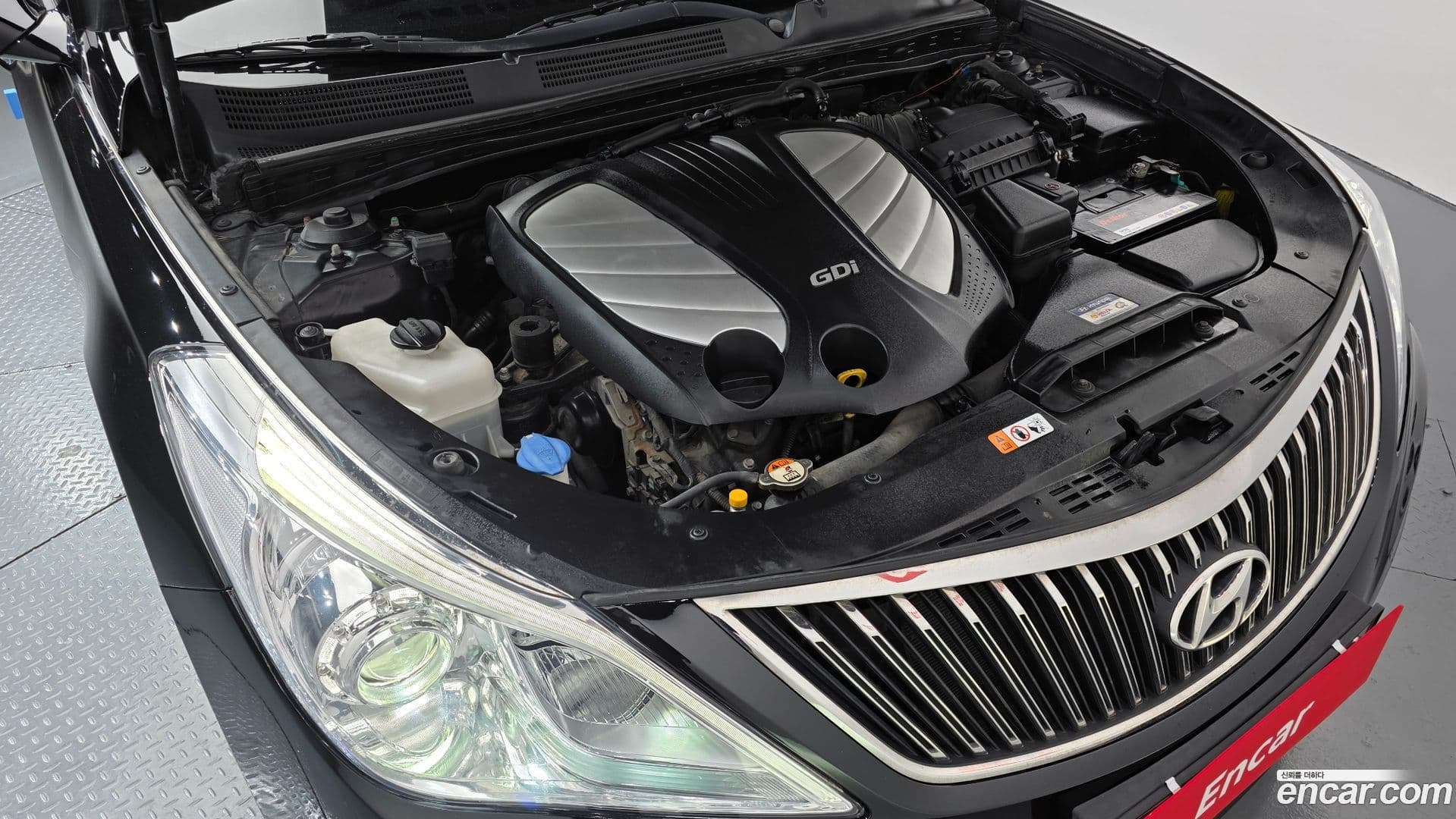 Main__Slider__Photo:Grandeur Hyundai 2013.3-5