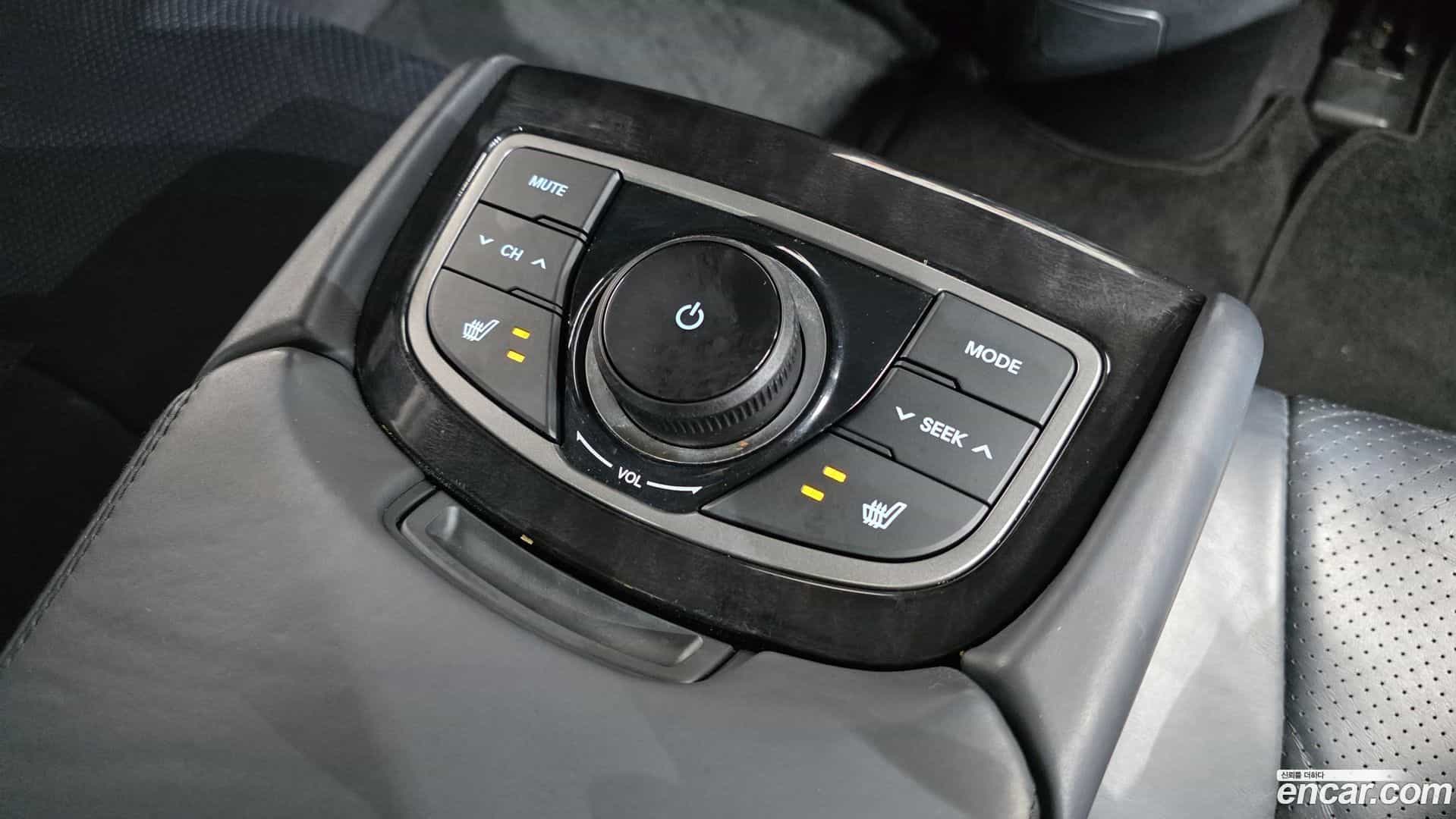 Grandeur Hyundai 2013.3-OPTION-022