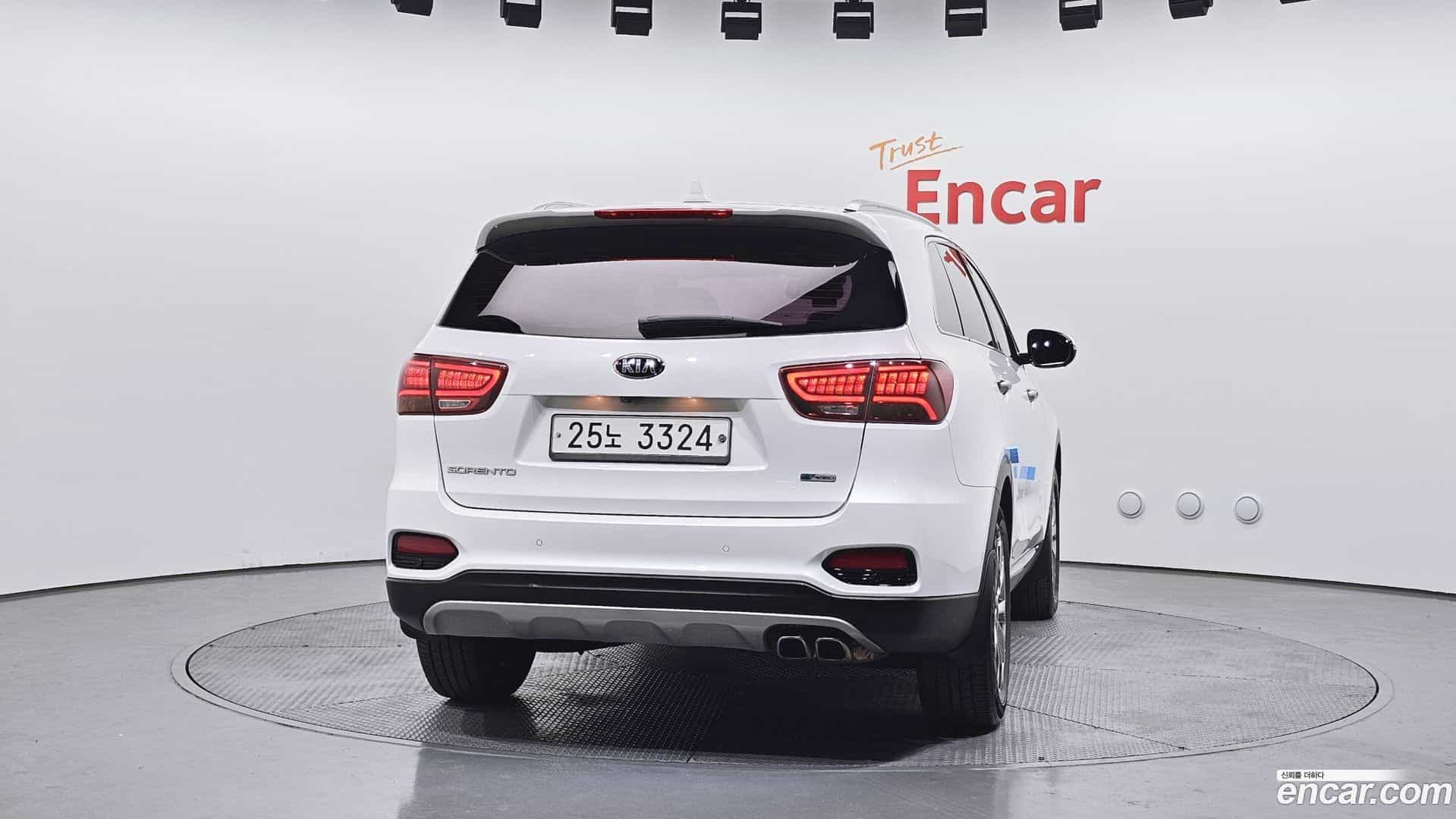 Sorento Kia 2018.2-OUTER-004