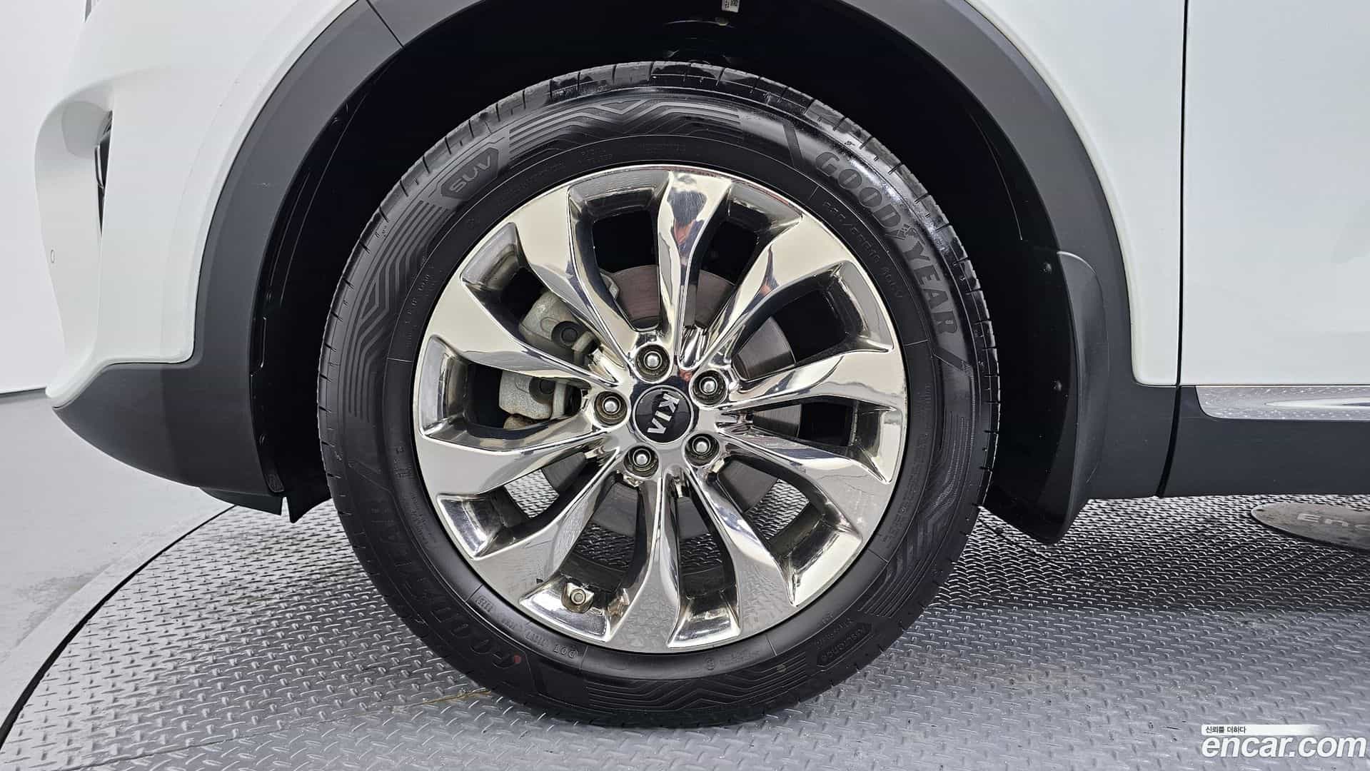 Sorento Kia 2018.2-OUTER-005