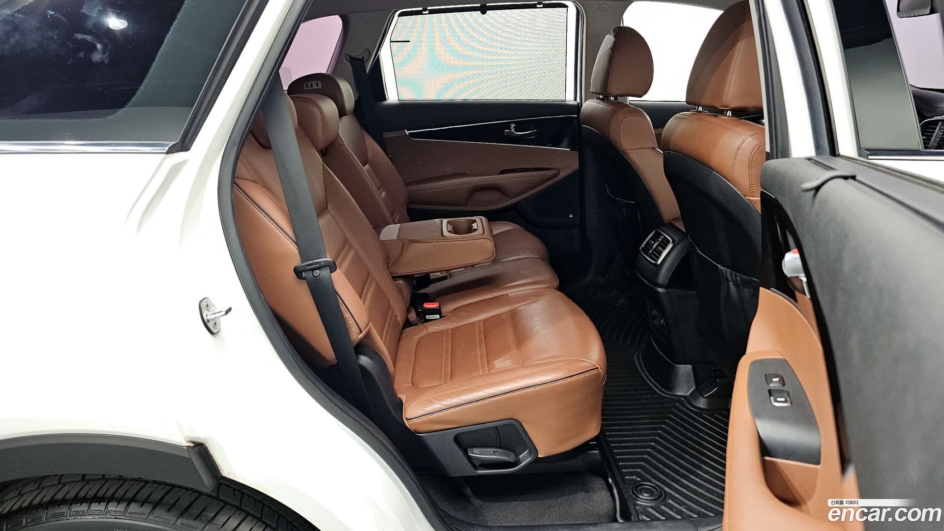 Main__Slider__Photo:Sorento Kia 2018.2-10