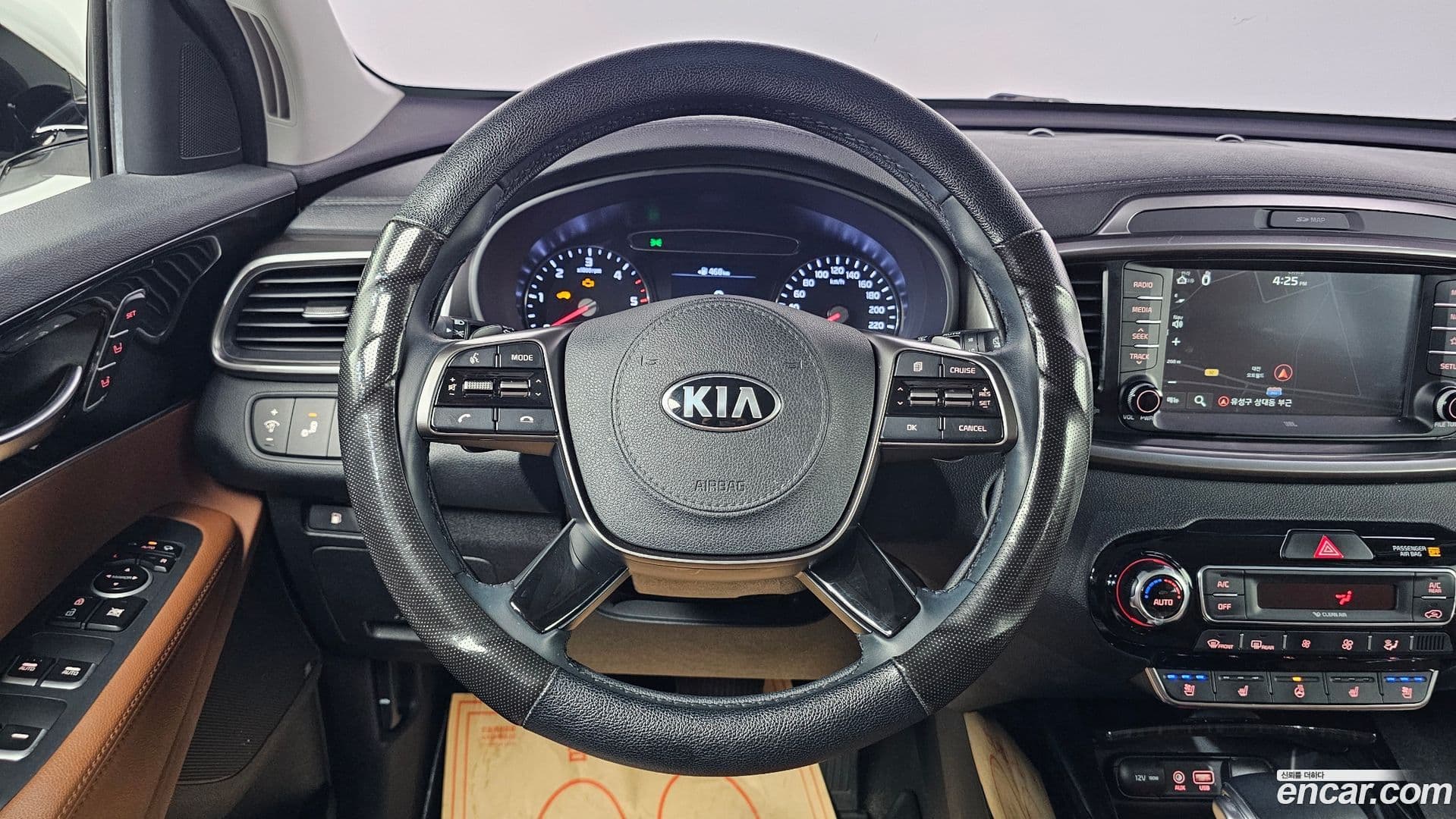 Main__Slider__Photo:Sorento Kia 2018.2-14